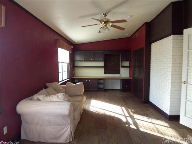 Brownwood - Residential Lease