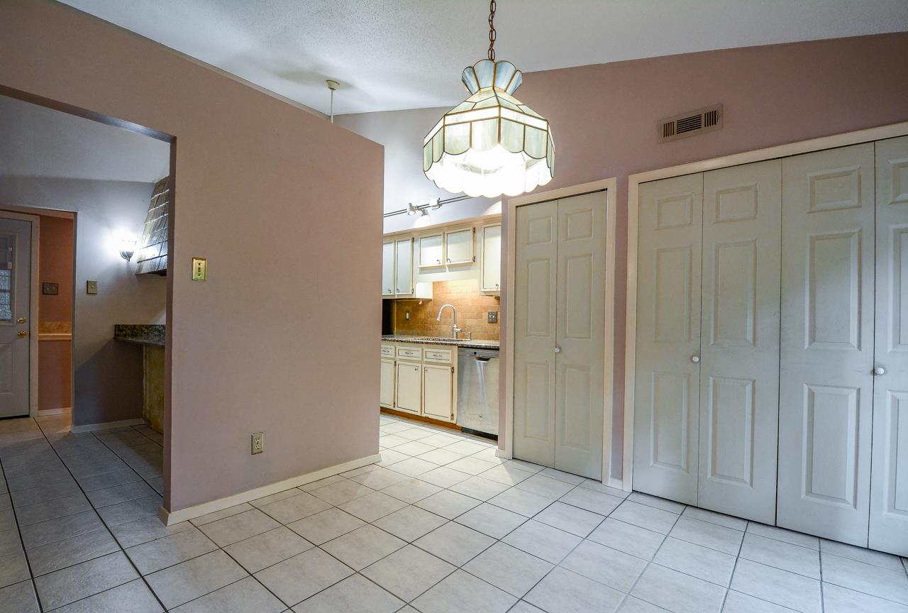 TIMBER RIDGE - Residential