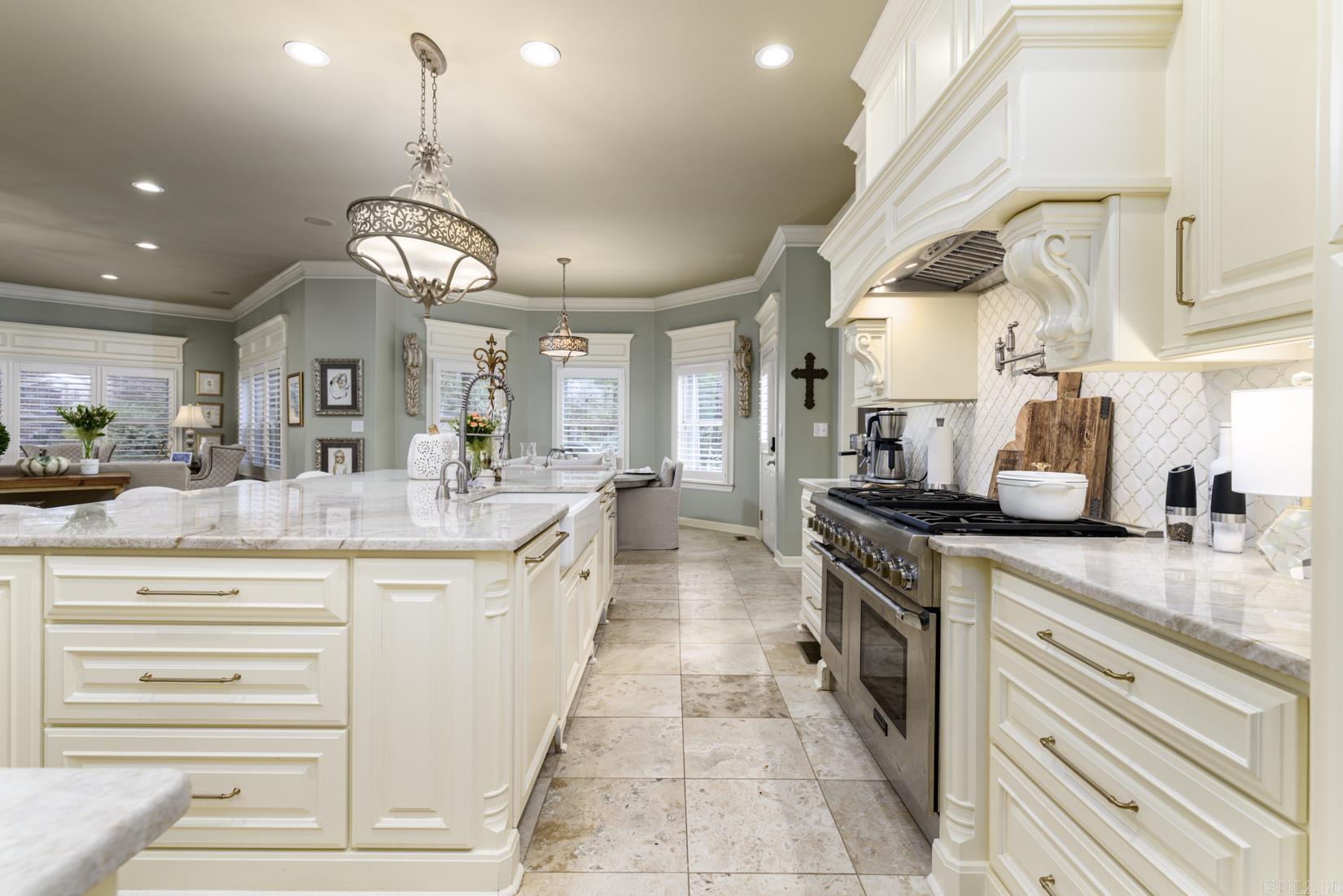 FERNCREST ESTATES - Residential