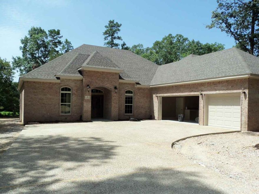 Vantage homes new construction. 3/2 all brick on the 11th green of balboa gc