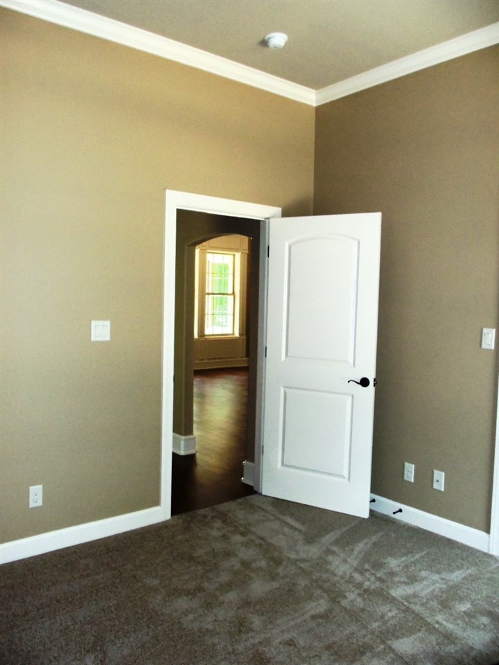 Fastota - Residential