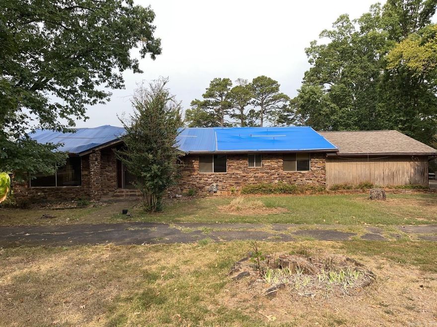 Large home in Sherwood Park addition. Two family rooms, 2 kitchens, hardwood floors, fireplace upstairs and downstairs.. 2 bedrooms on each level. 3.5 baths. Large open kitchen dining area upstairs. All contracts and offers are subject to final review and approval of seller, all offers or contracts are not binding unless the entire agreement is ratified by all parties.