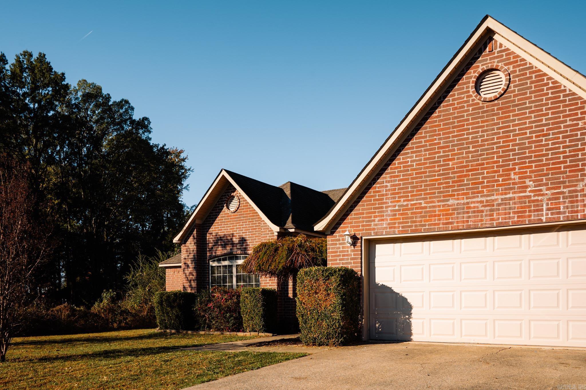 Glenn Abbey Phase I - Residential