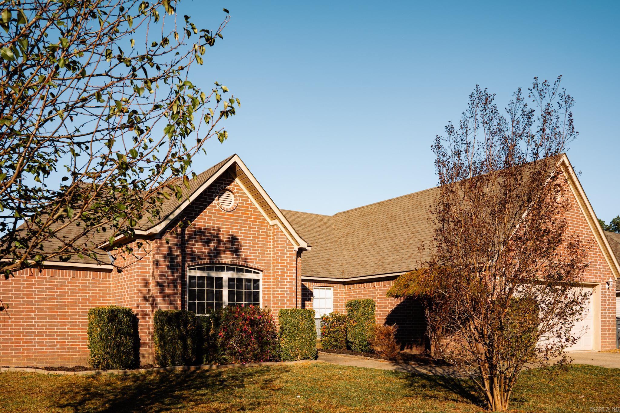 Glenn Abbey Phase I - Residential