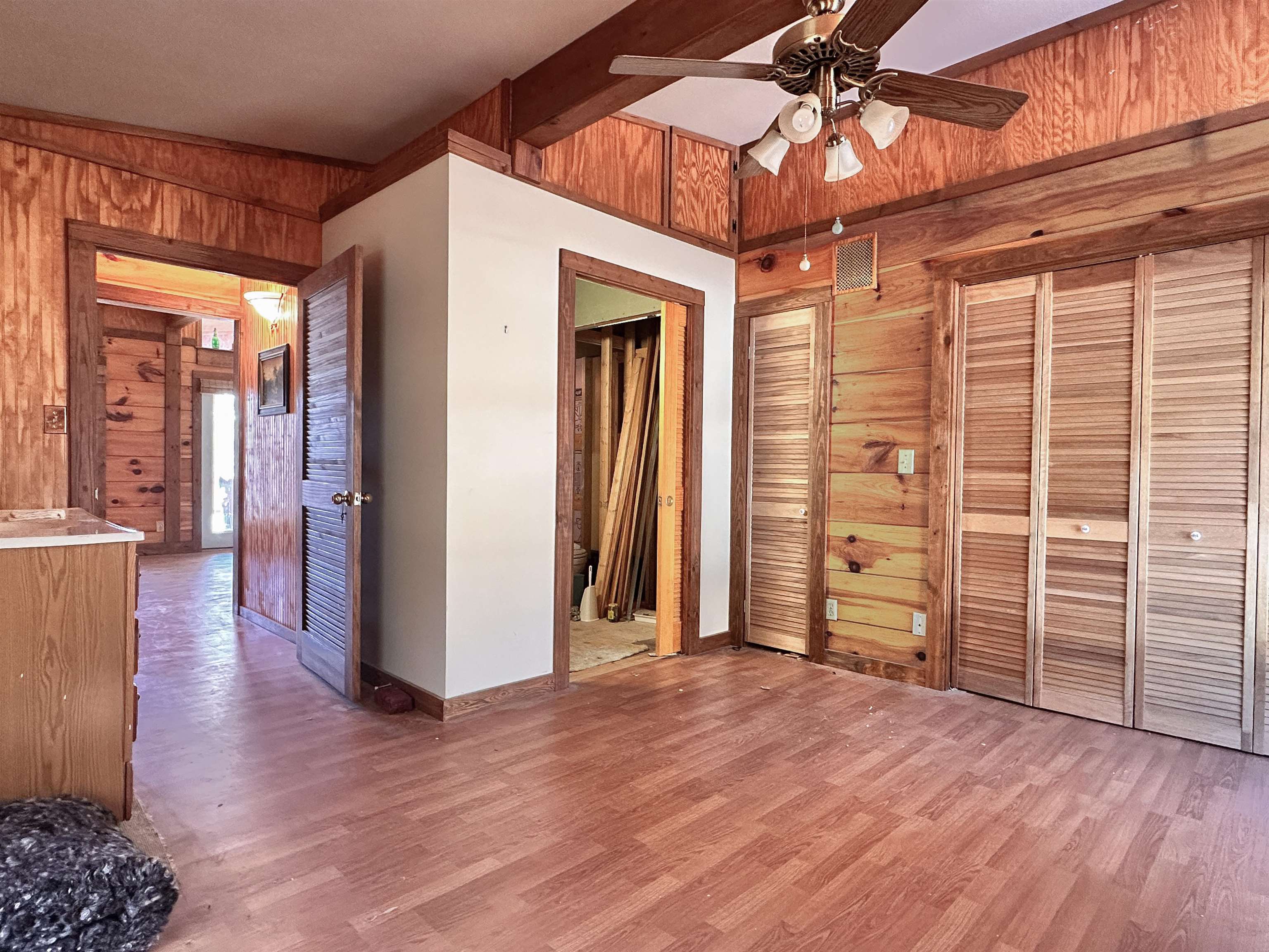 EAST LAKE - Residential