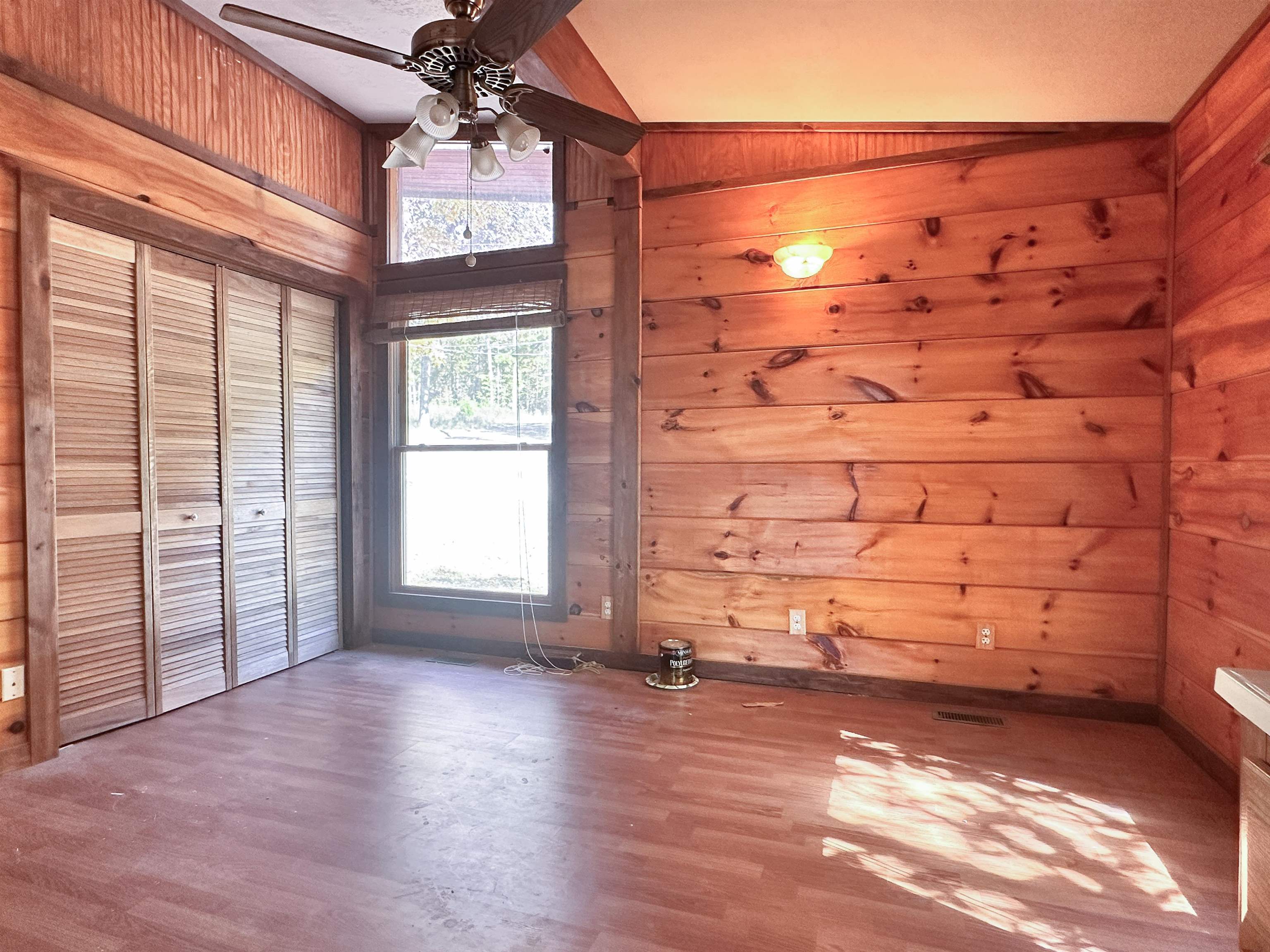 EAST LAKE - Residential