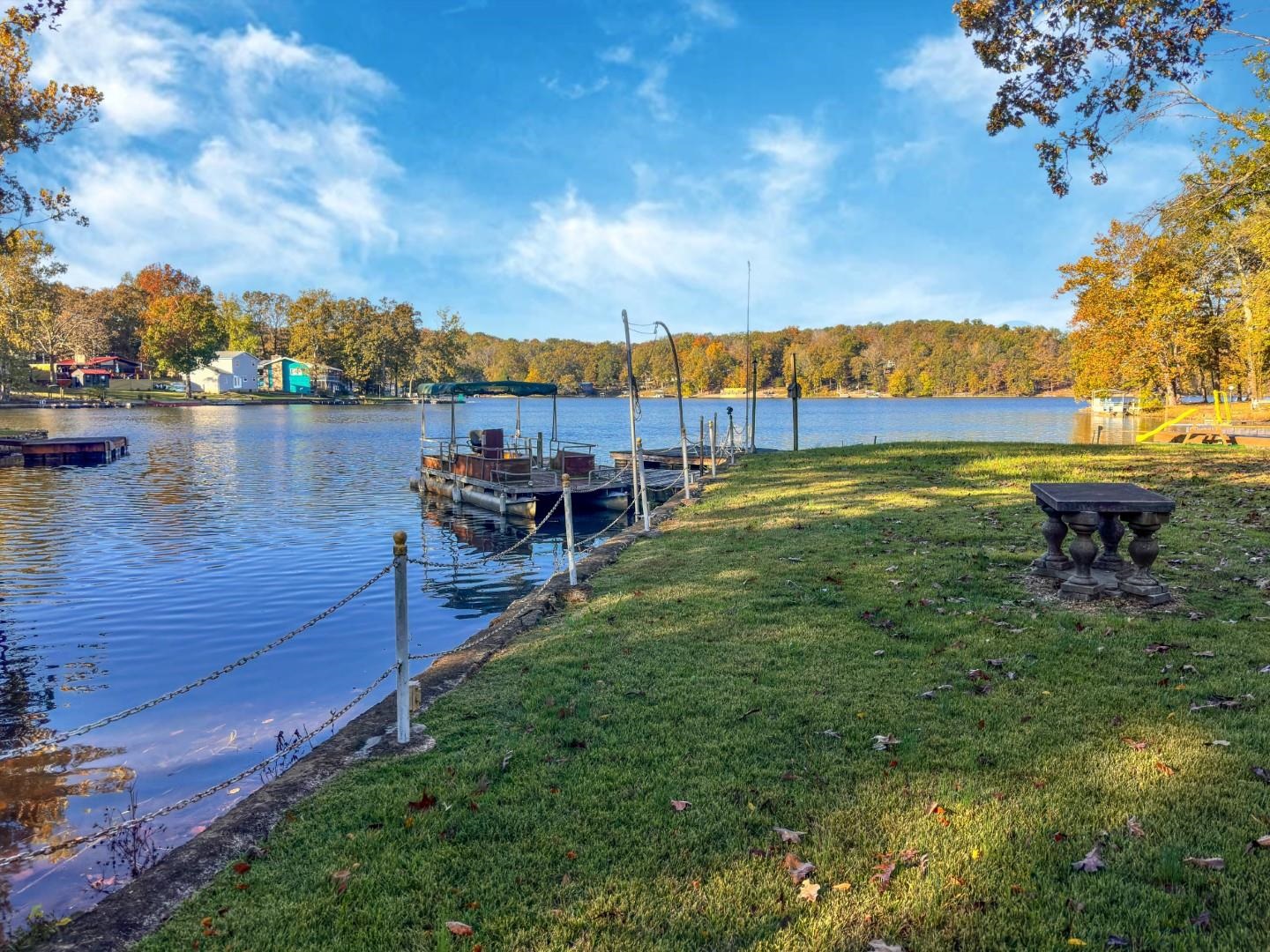 EAST LAKE - Residential