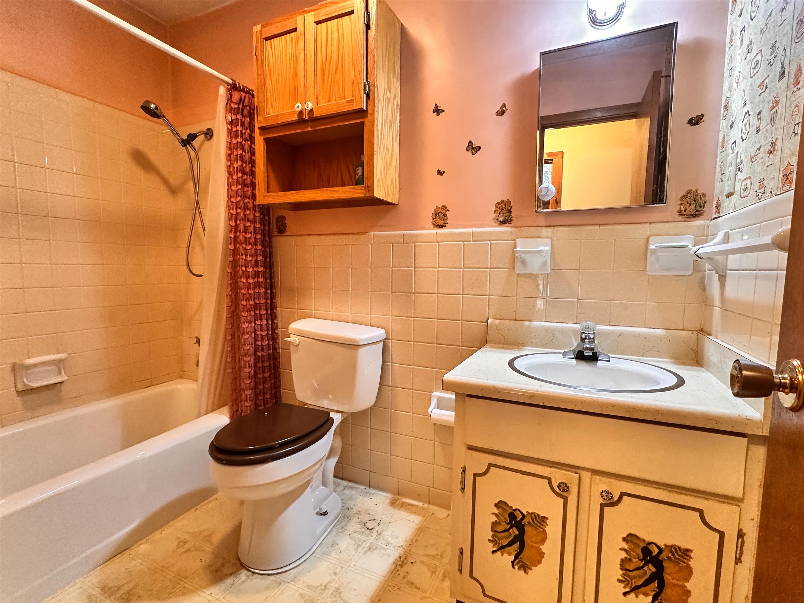 EAST LAKE - Residential