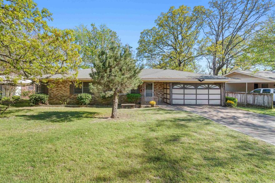 Are you looking for a great opportunity to create your own home with fresh updates?  This is IT!!!!!  This Lakewood home is located near the lakes, Crestwood school, walking distance, near parks, and offers 3 bedrooms, original hardwoods, with a fenced in backyard. -Metal cabinets will NOT Convey,