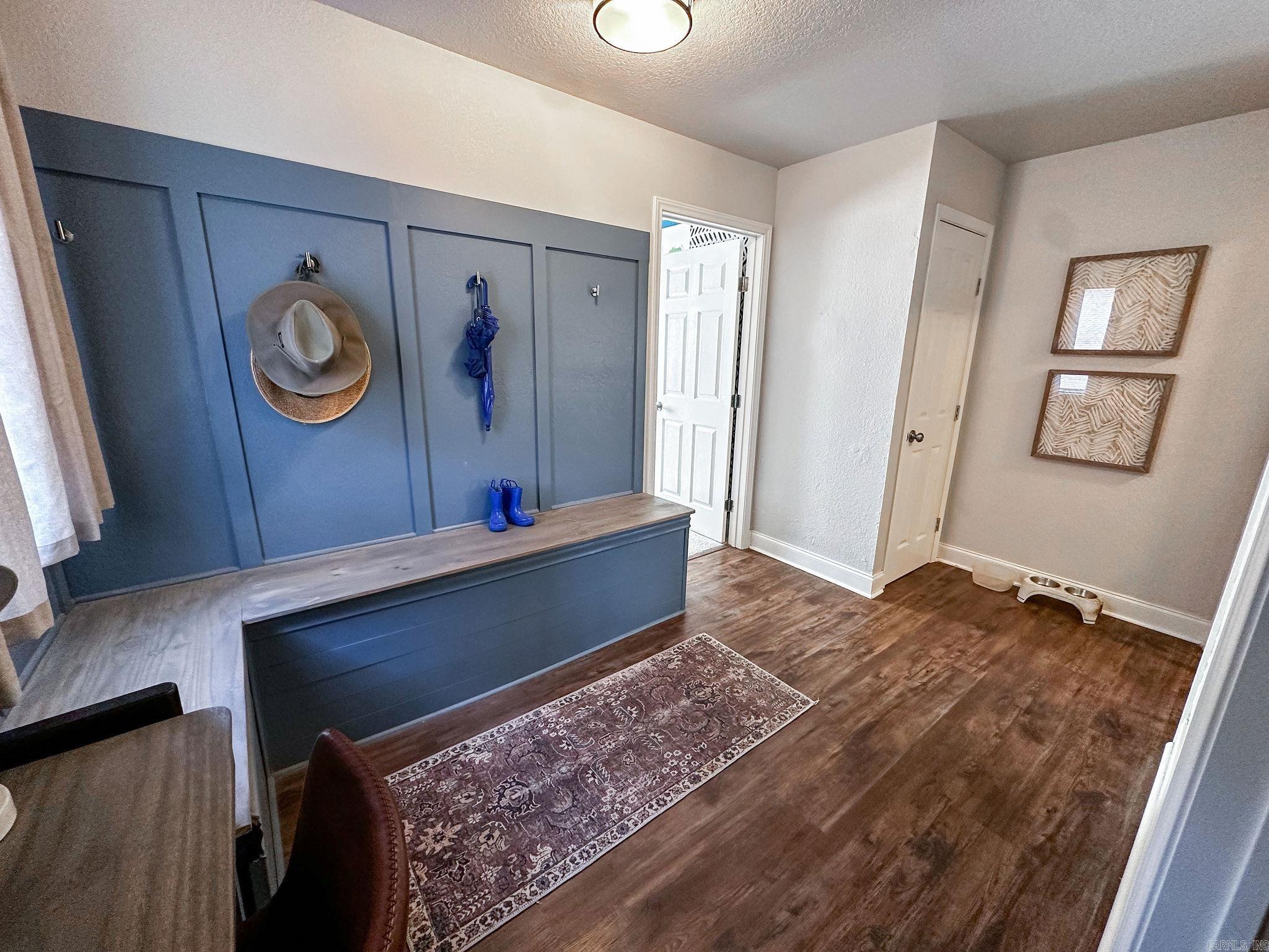 QUAIL VALLEY ESTS - Residential