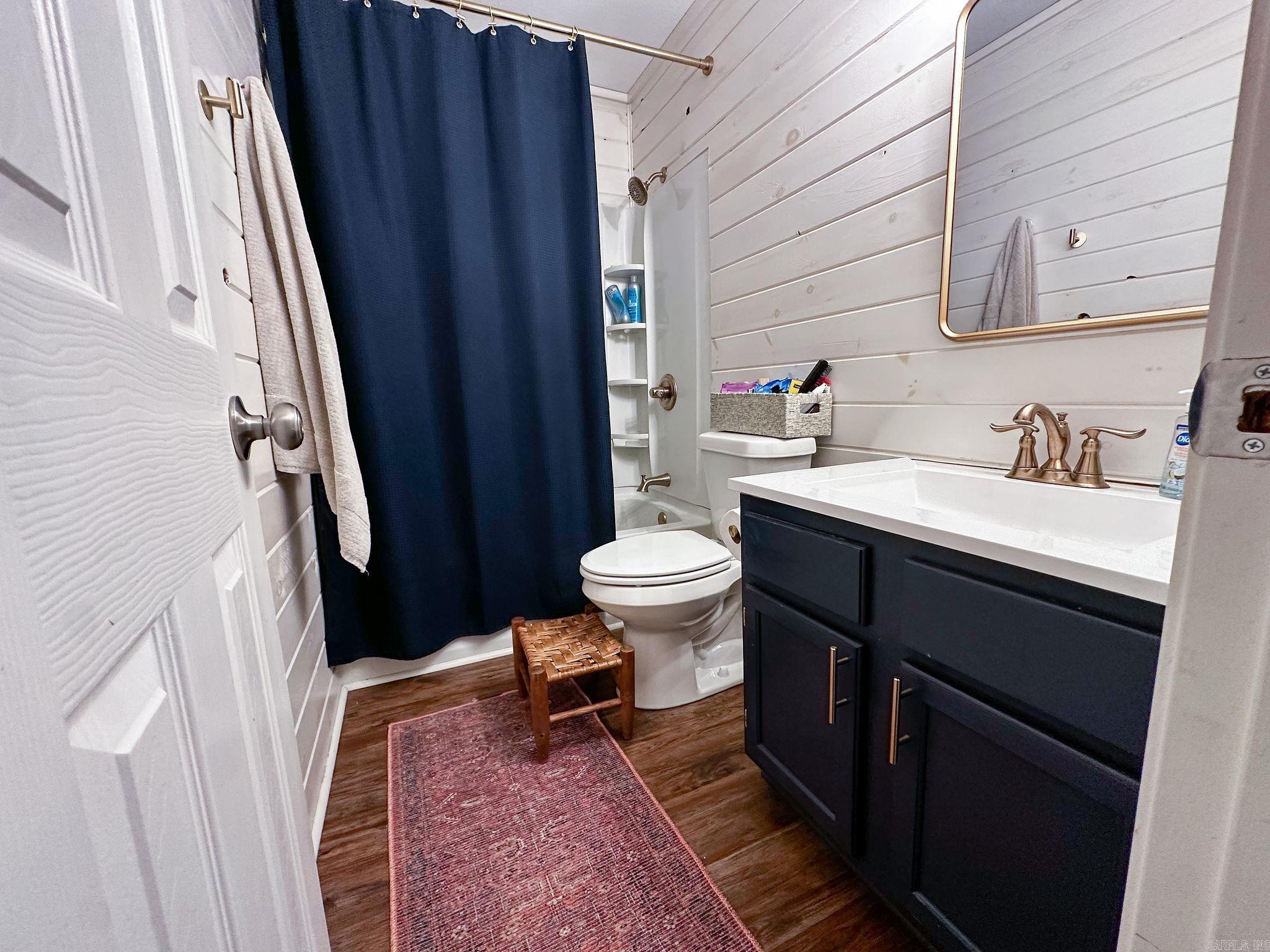 QUAIL VALLEY ESTS - Residential