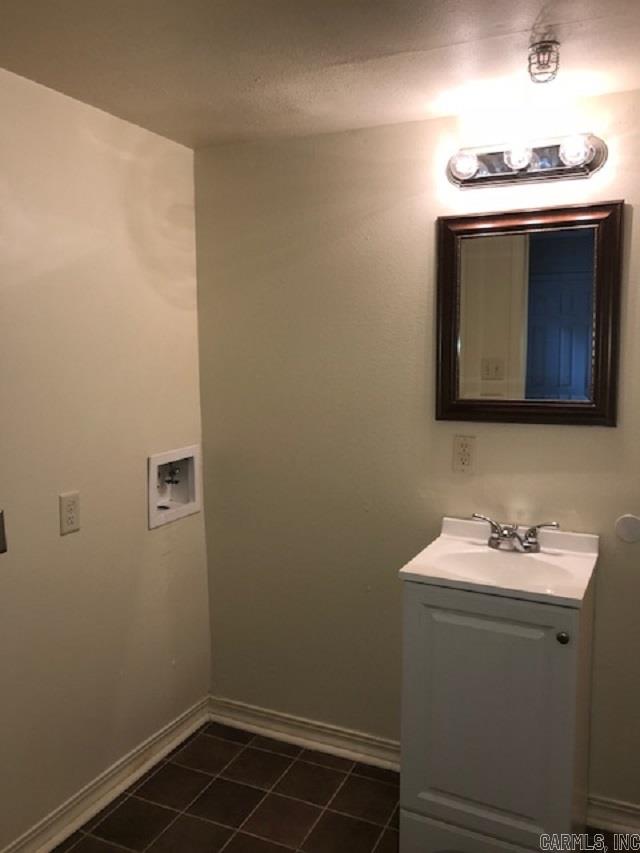 Le Bette Manor - Residential Lease