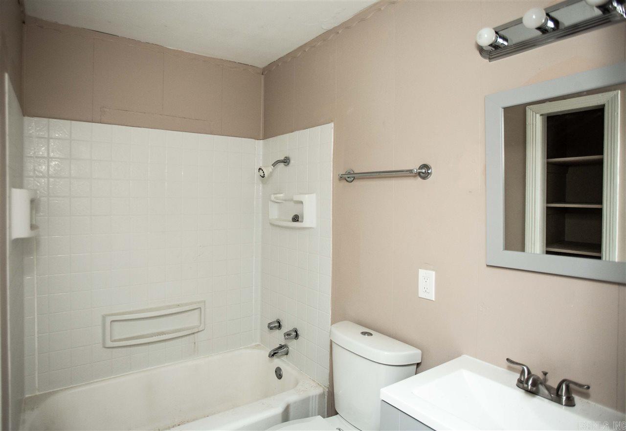 Rose City - Residential Lease