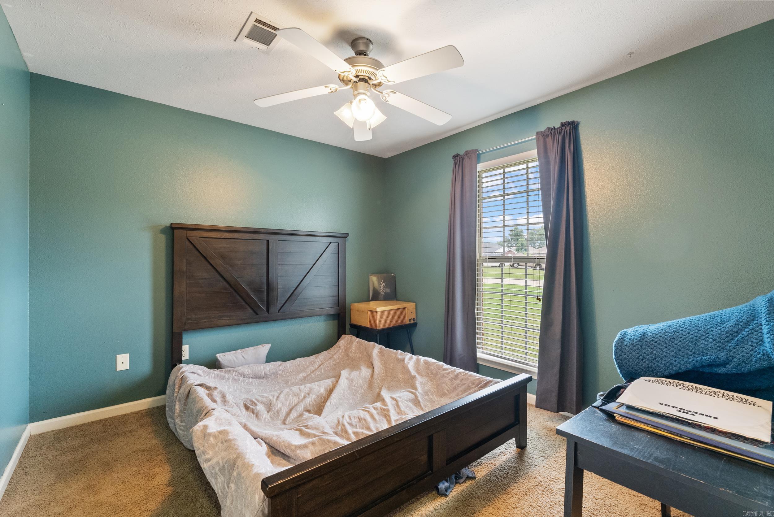 HUNTER HEIGHTS - Residential