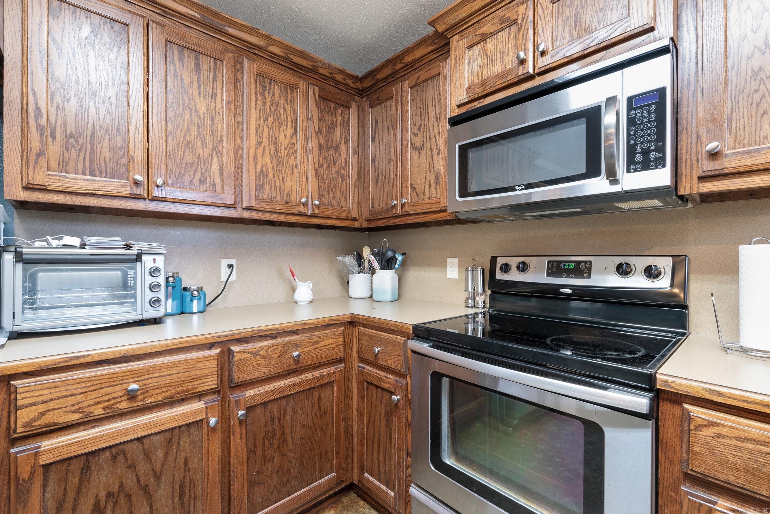 HUNTER HEIGHTS - Residential