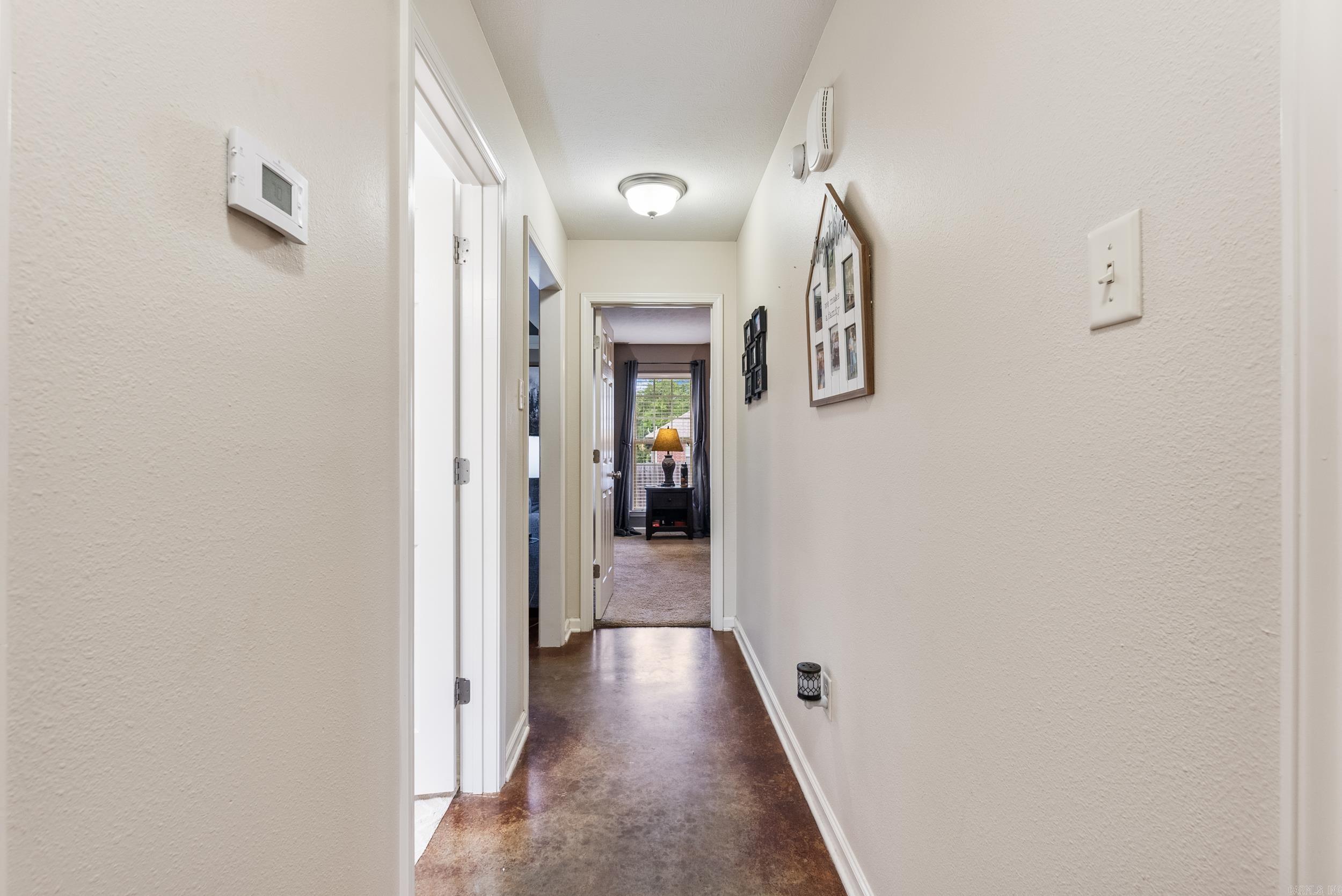 HUNTER HEIGHTS - Residential