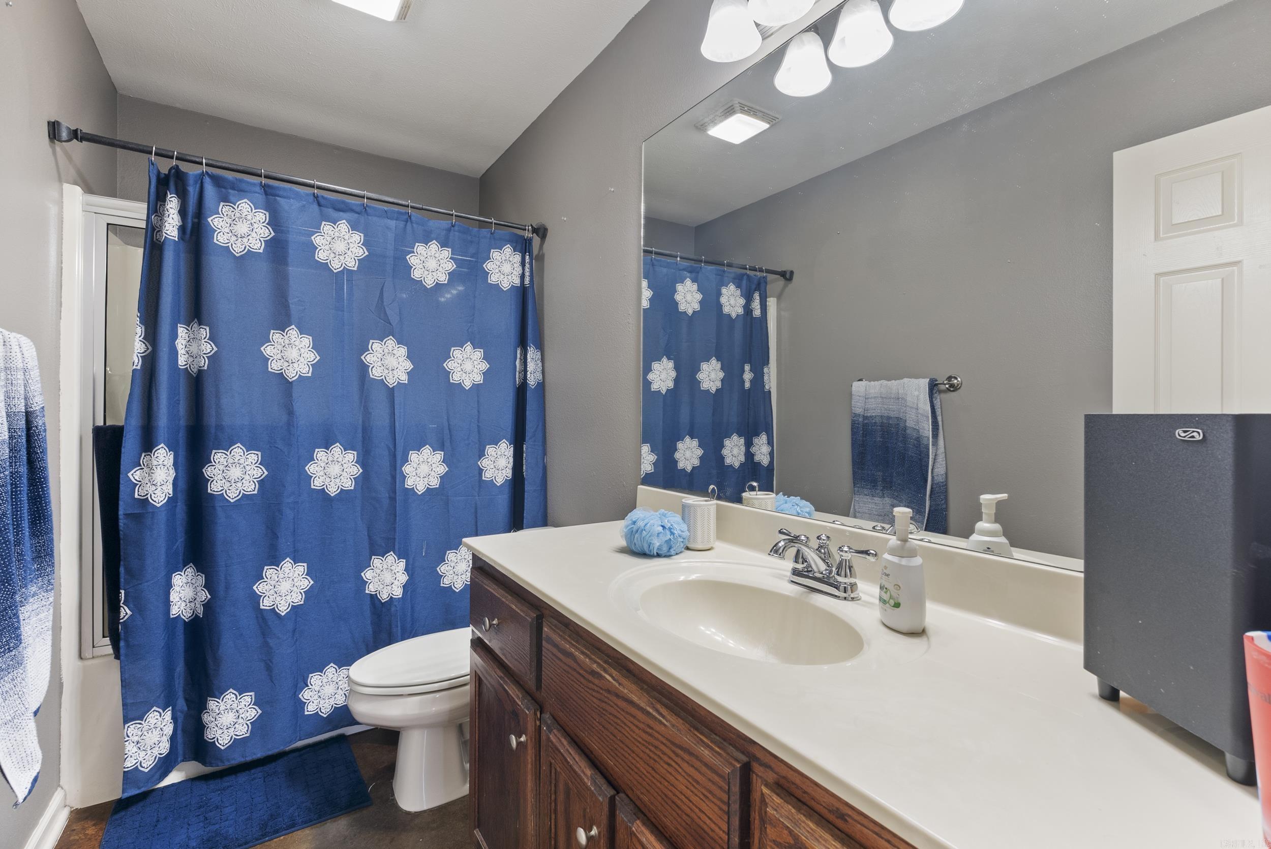 HUNTER HEIGHTS - Residential