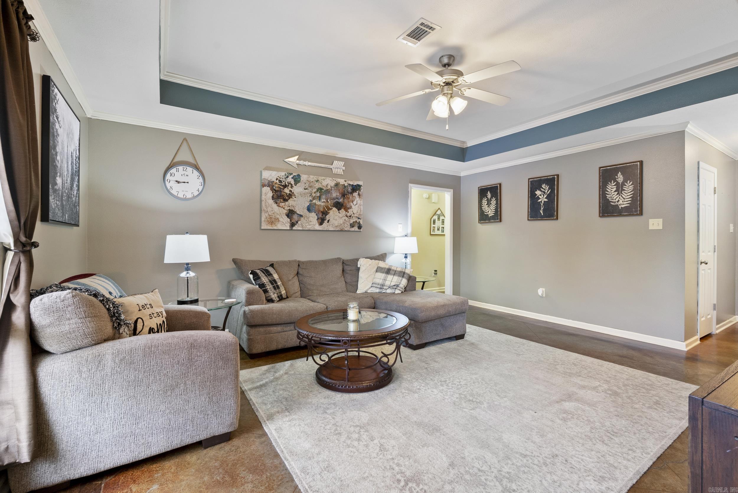 HUNTER HEIGHTS - Residential