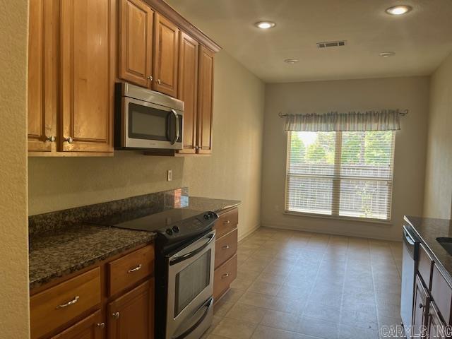 FOREST LAKES GARDEN HOMES - Residential