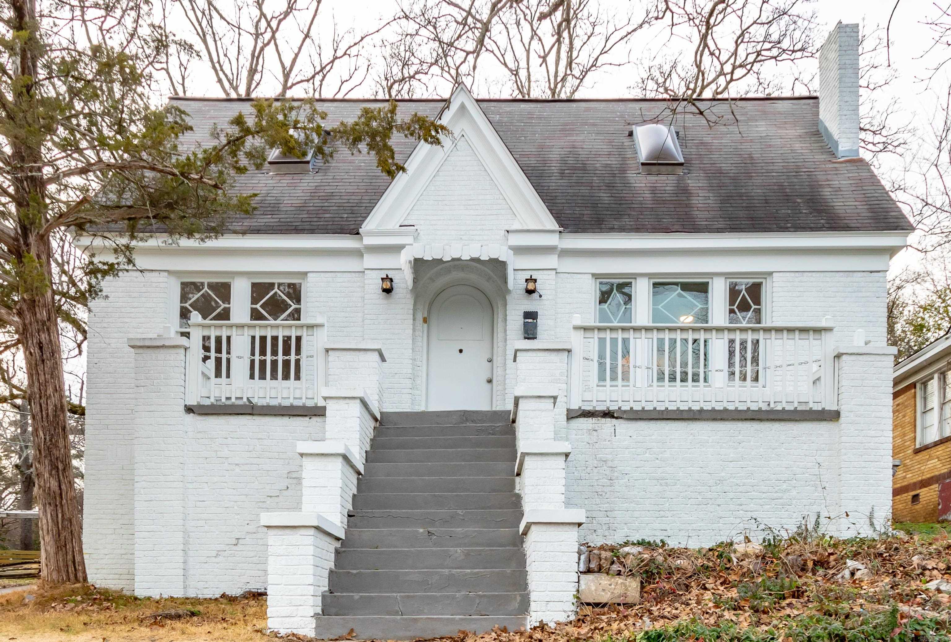 Welcome to your literal fairy tale home! A storybook, fully renovated, two-story Victorian home on an elevated corner lot in Hillcrest with private drive parking and a great outdoor area! Walking in the arched door, youāll step into the living room and be greeted by oak floors, ornate windows and a lovely fireplace which is open to the large dining room and connecting to the galley kitchen with, brand new penny tile, gorgeous stone counters and stainless appliances! Also on the first floor are a pair of well-appointed bedrooms and a bathroom with a checkerboard tile consistent with the period! The second floor features a full bath with walk in shower and a massive loft bedroom with built in shelves, a large bay window, opening skylights and a large closet! With new electrical and HVAC, this home has the gorgeous look and style of yesteryear with modern updates!