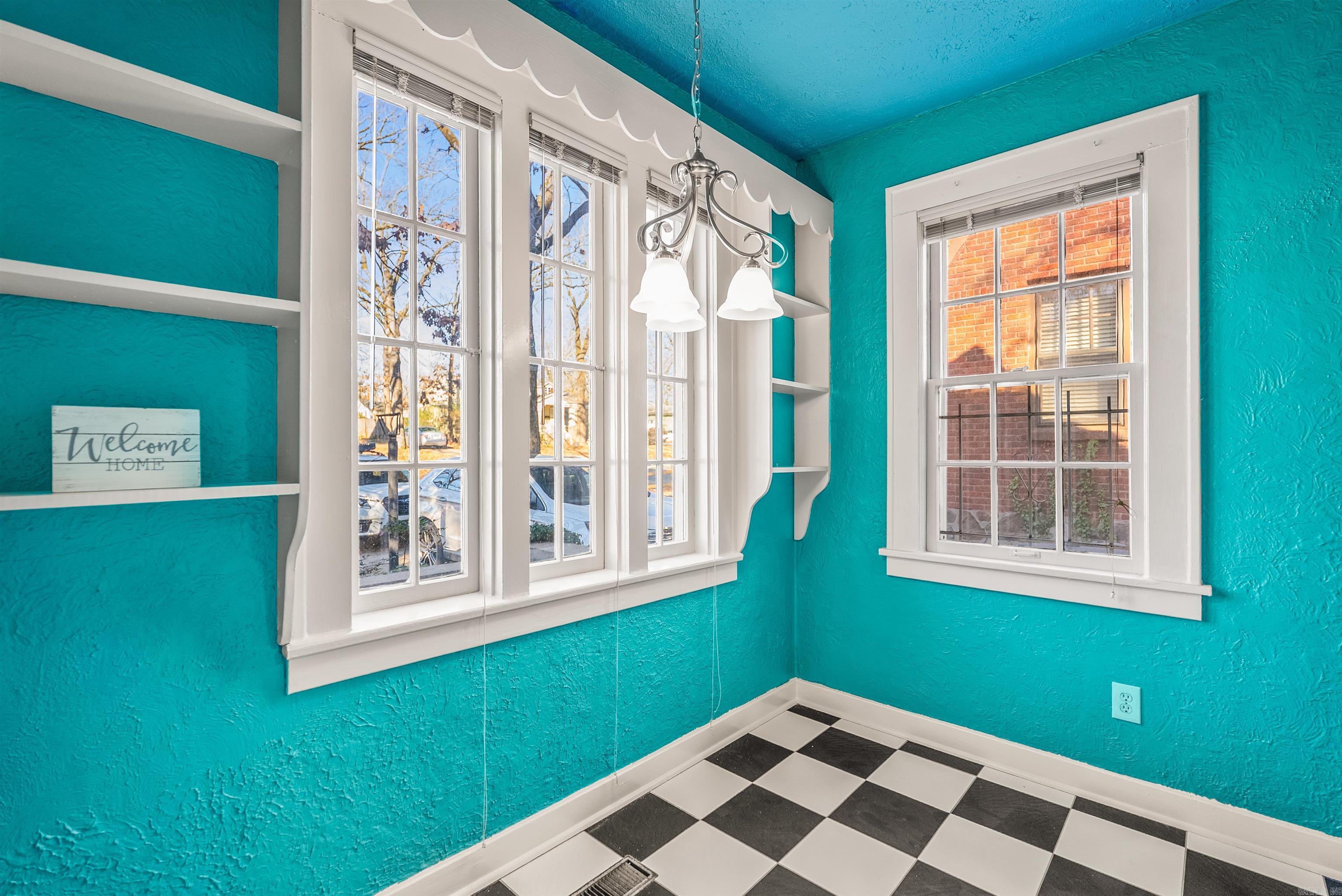 OAK FOREST - Residential