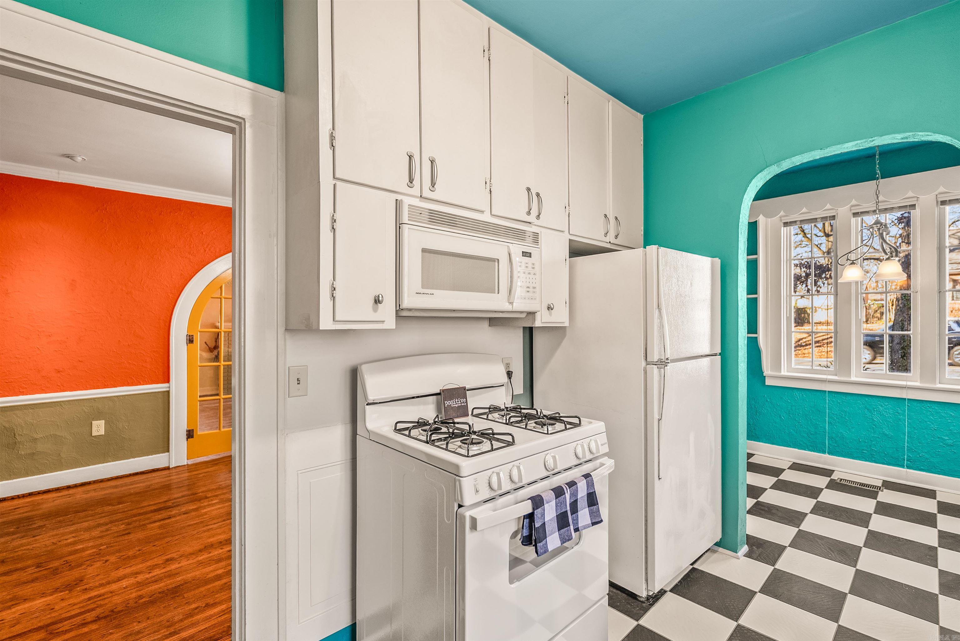 OAK FOREST - Residential