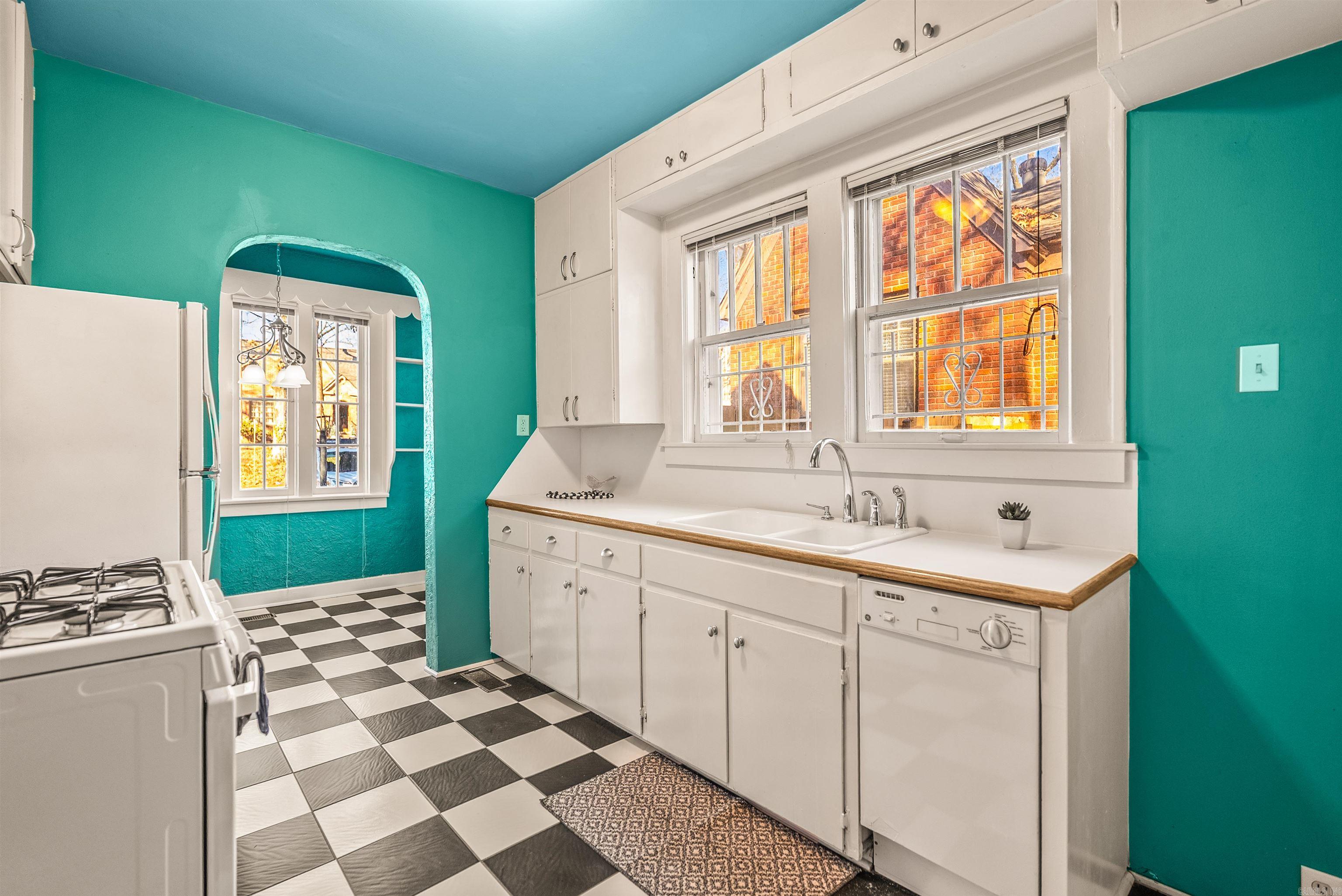 OAK FOREST - Residential