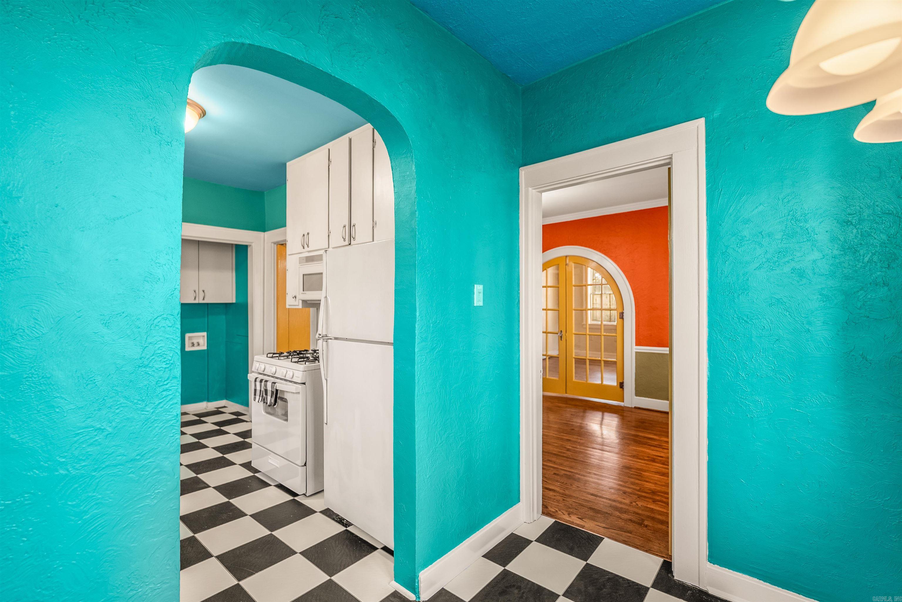 OAK FOREST - Residential