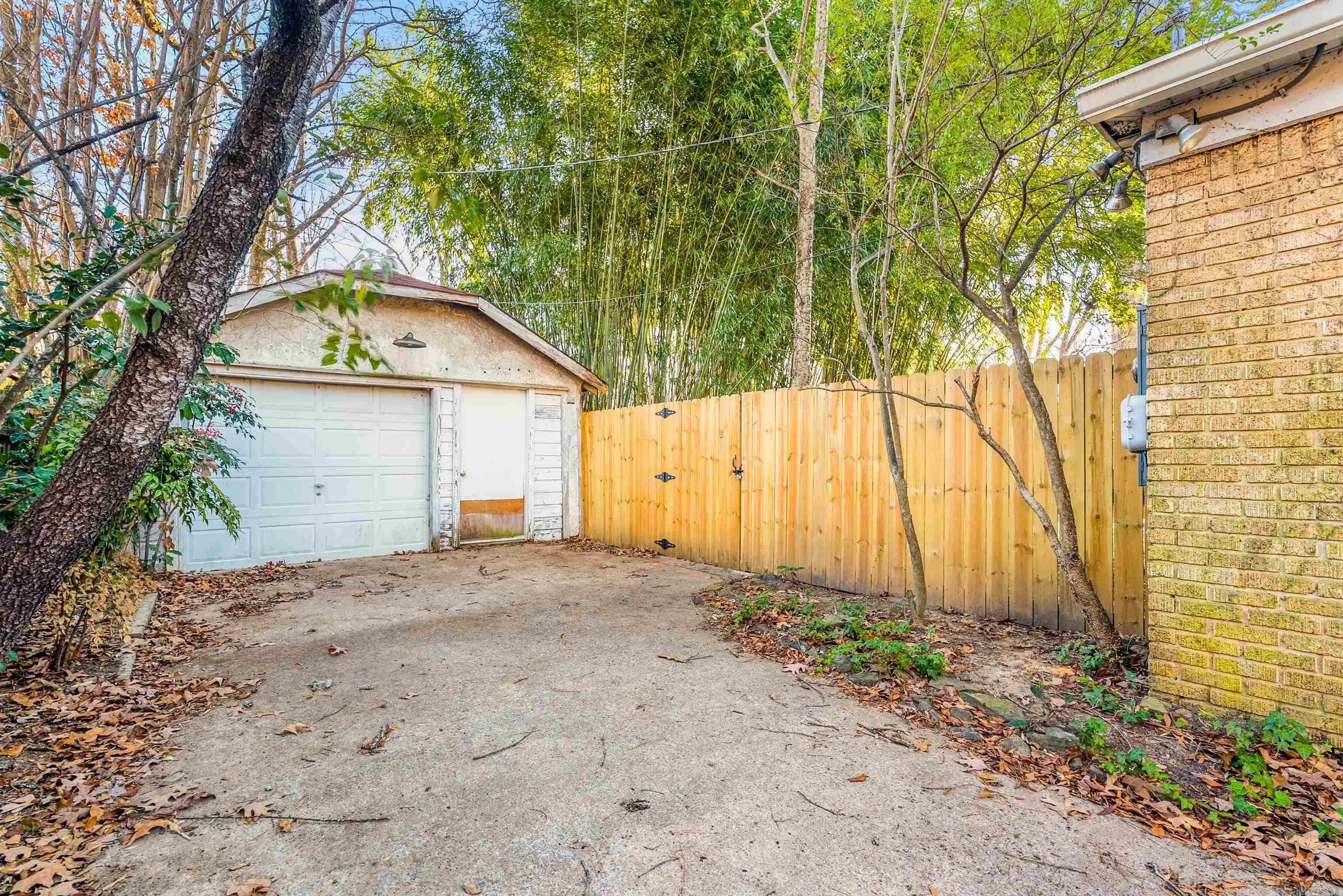 OAK FOREST - Residential