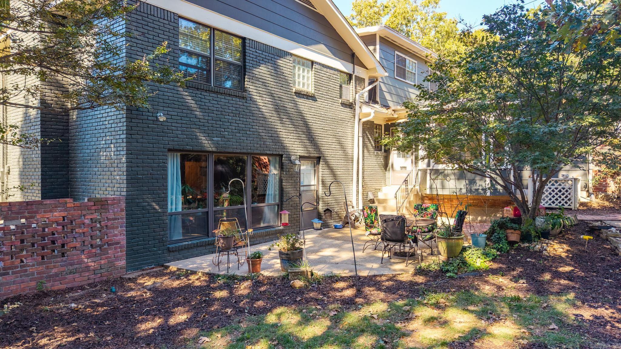 LEAWOOD HEIGHTS - Residential