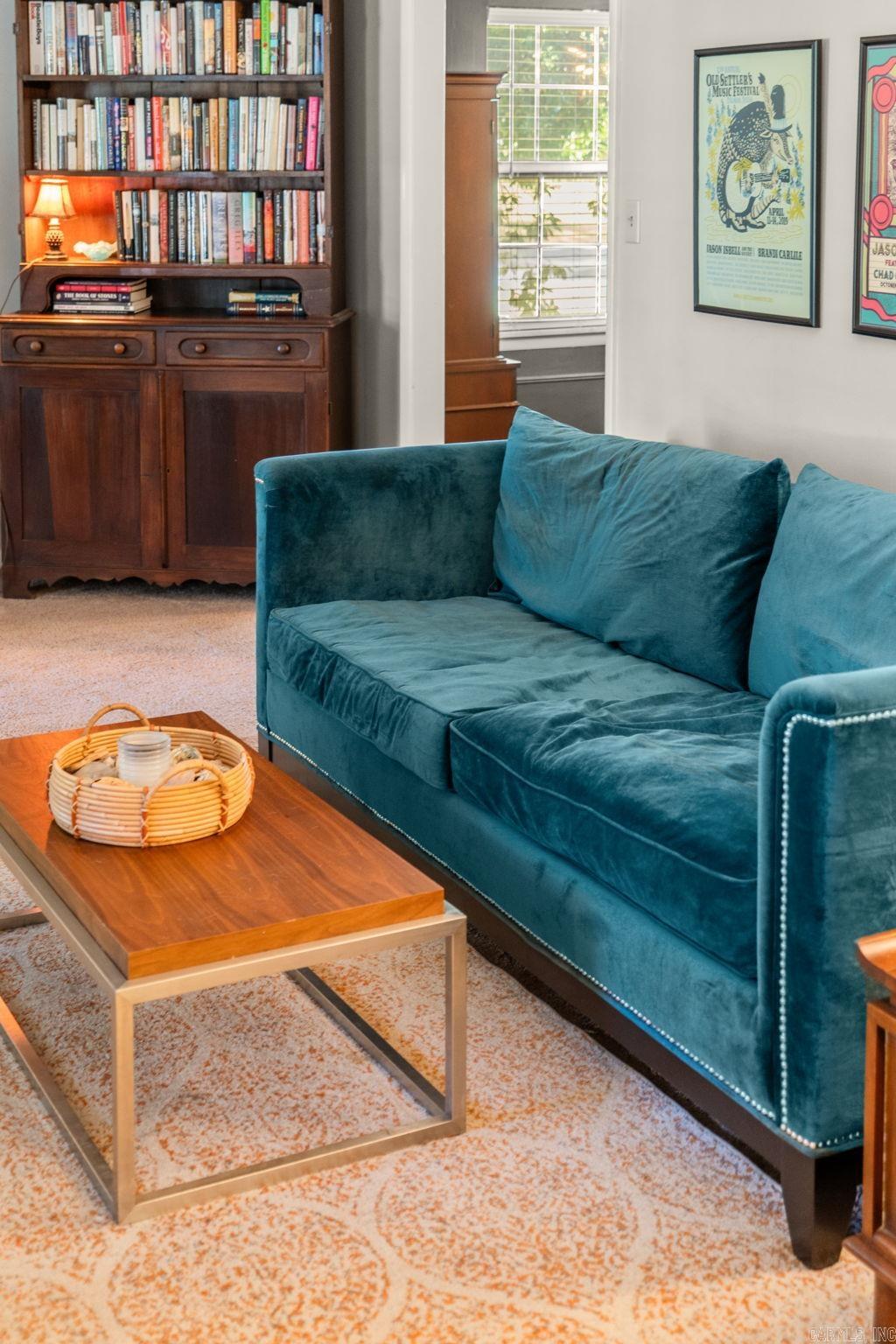 LEAWOOD HEIGHTS - Residential