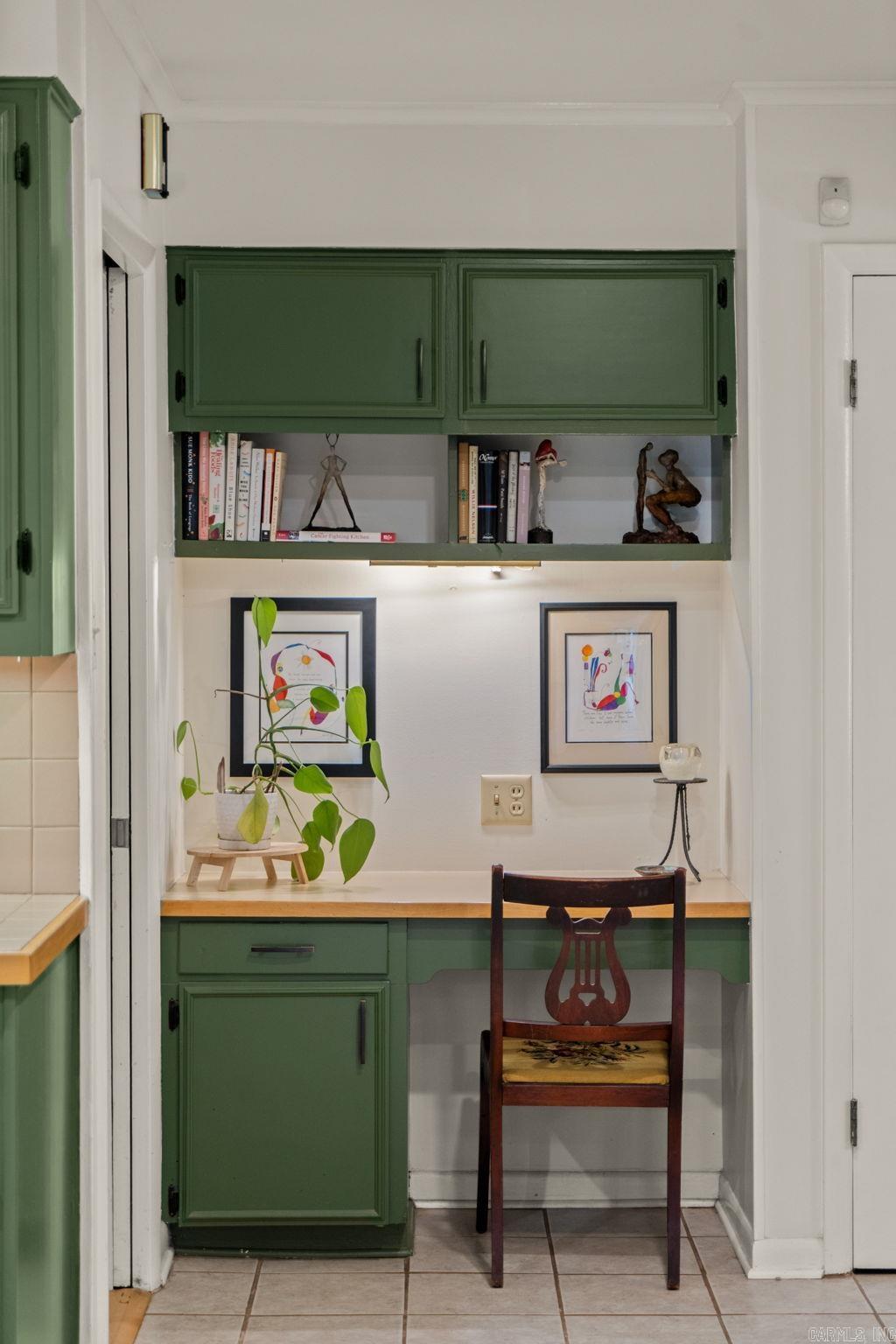 LEAWOOD HEIGHTS - Residential