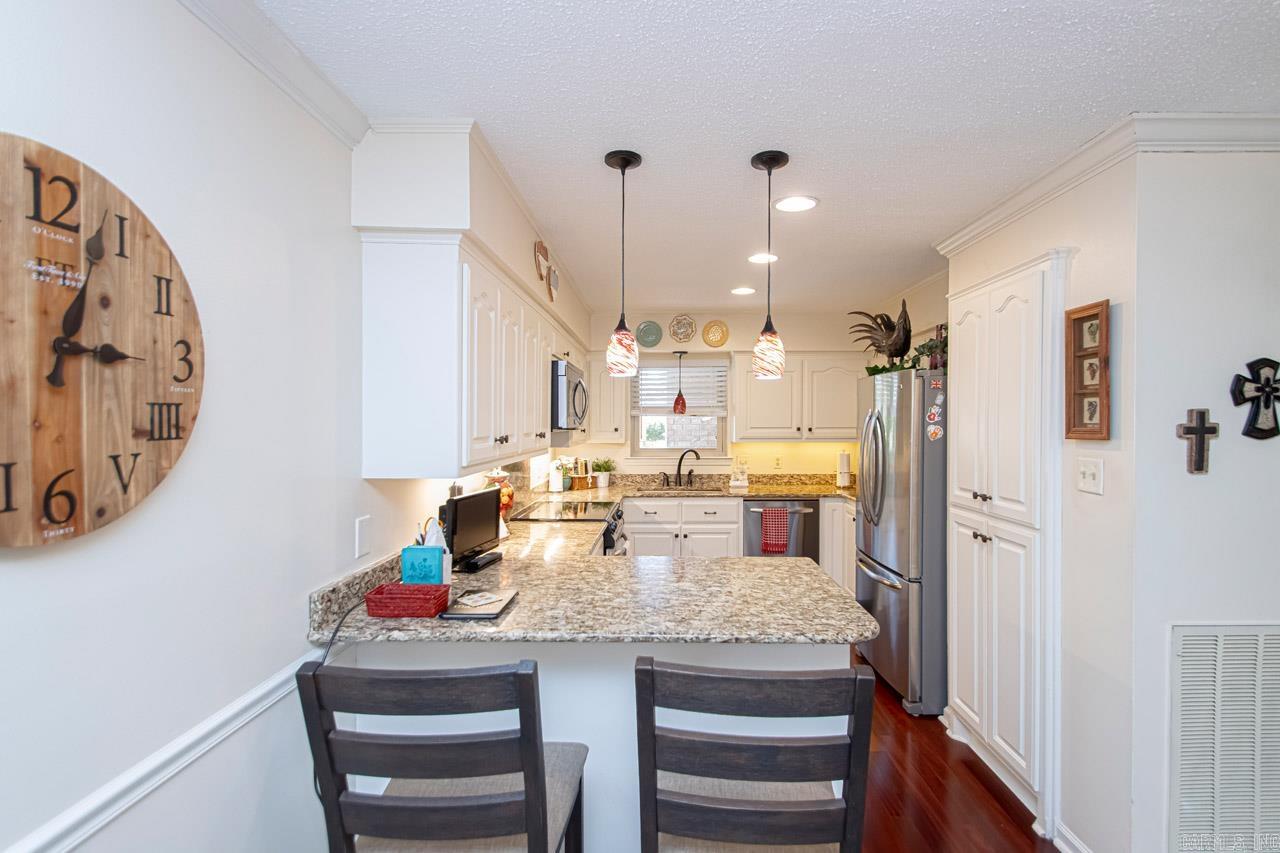 INDIAN HILLS TOWN HOMES - Residential