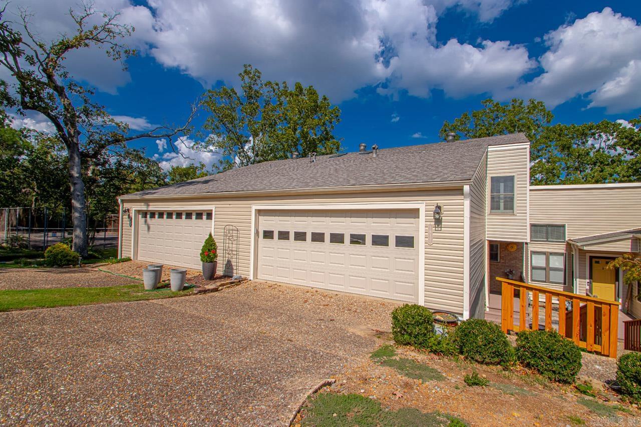 INDIAN HILLS TOWN HOMES - Residential