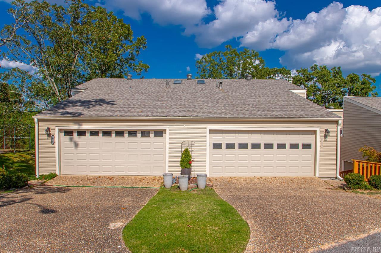 INDIAN HILLS TOWN HOMES - Residential