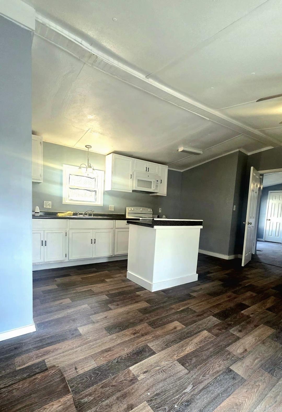 Saline - Residential