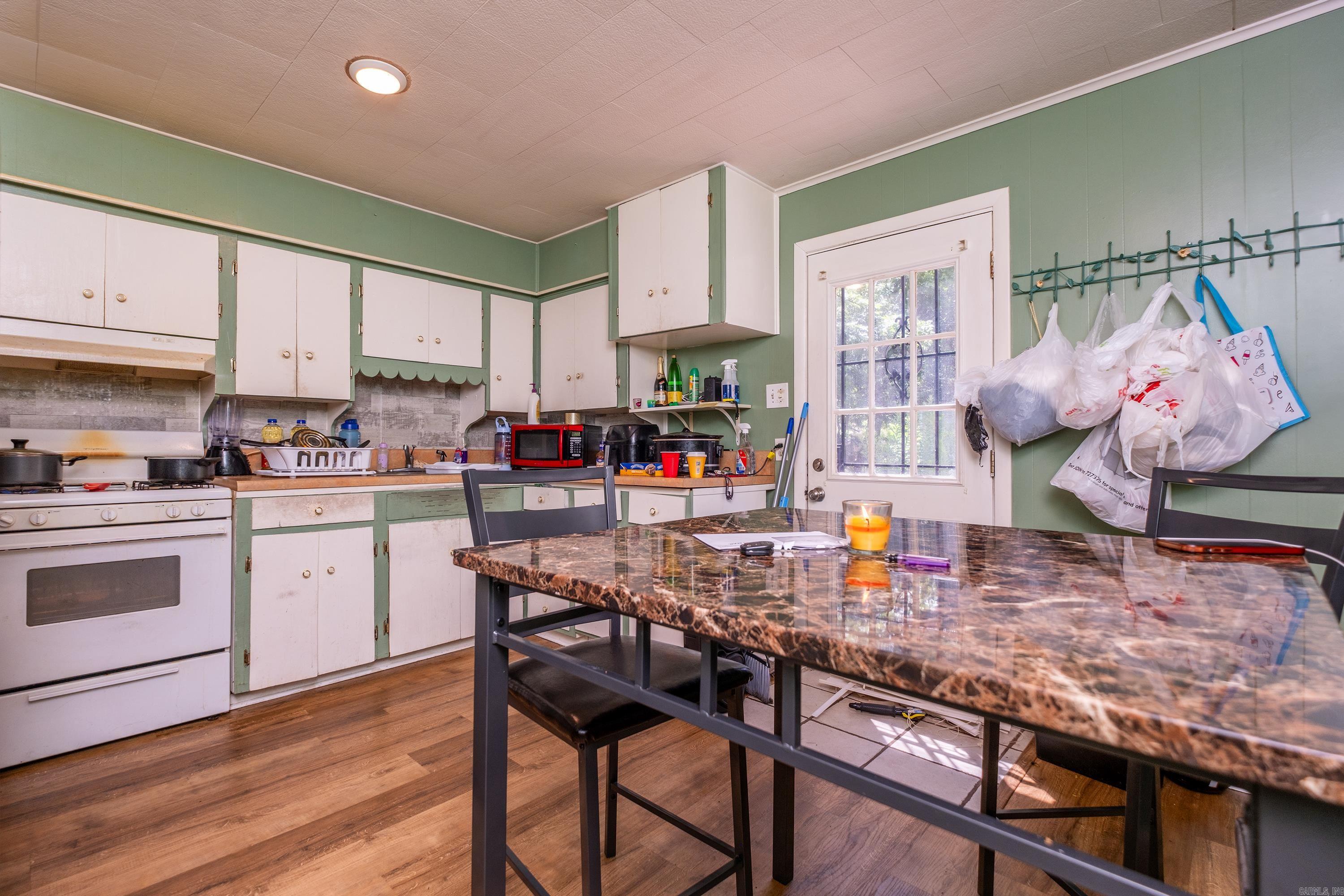 Spanish Grant #4 - Residential