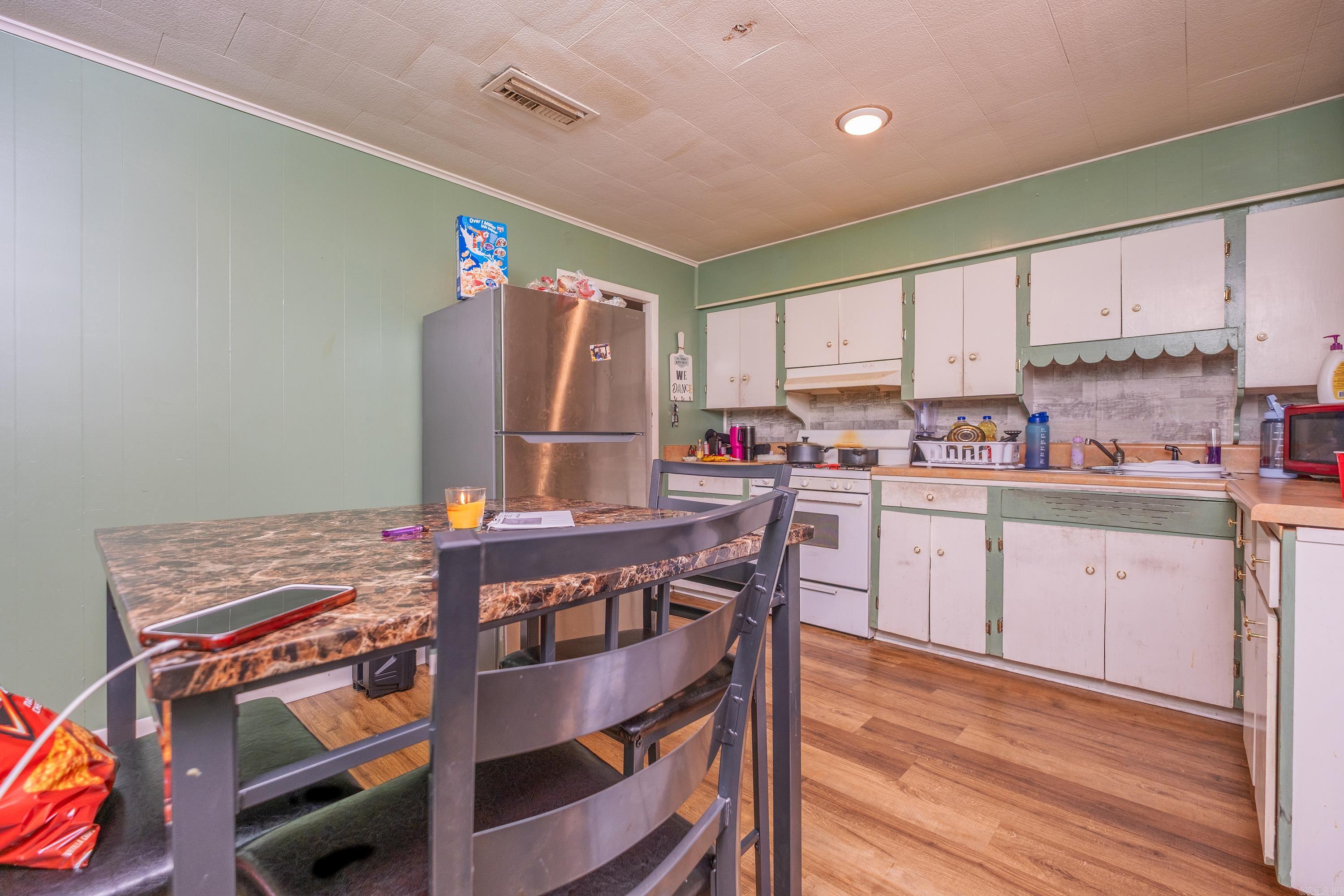 Spanish Grant #4 - Residential