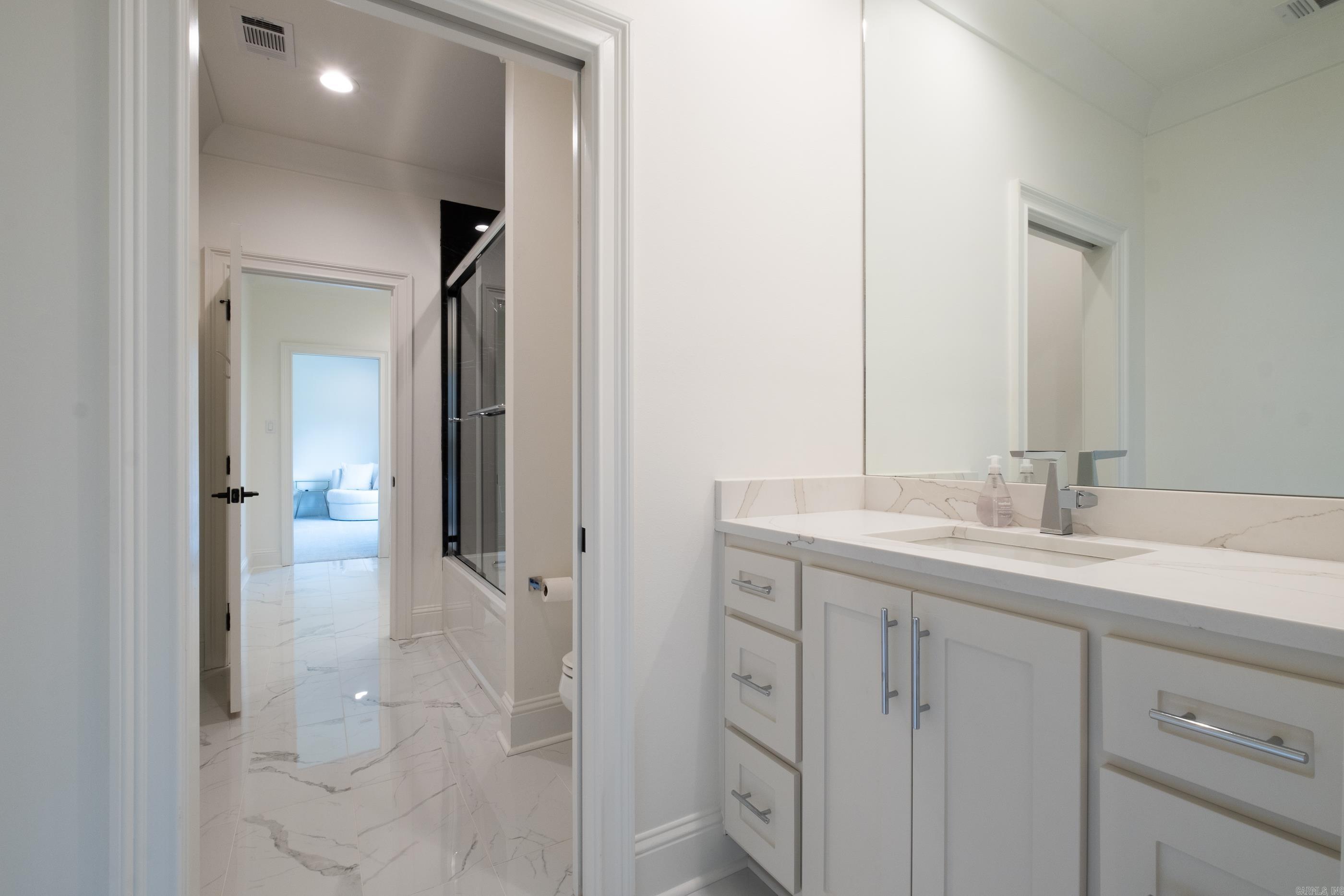 CHENAL VALLEY "FALSTONE COURT" - Residential