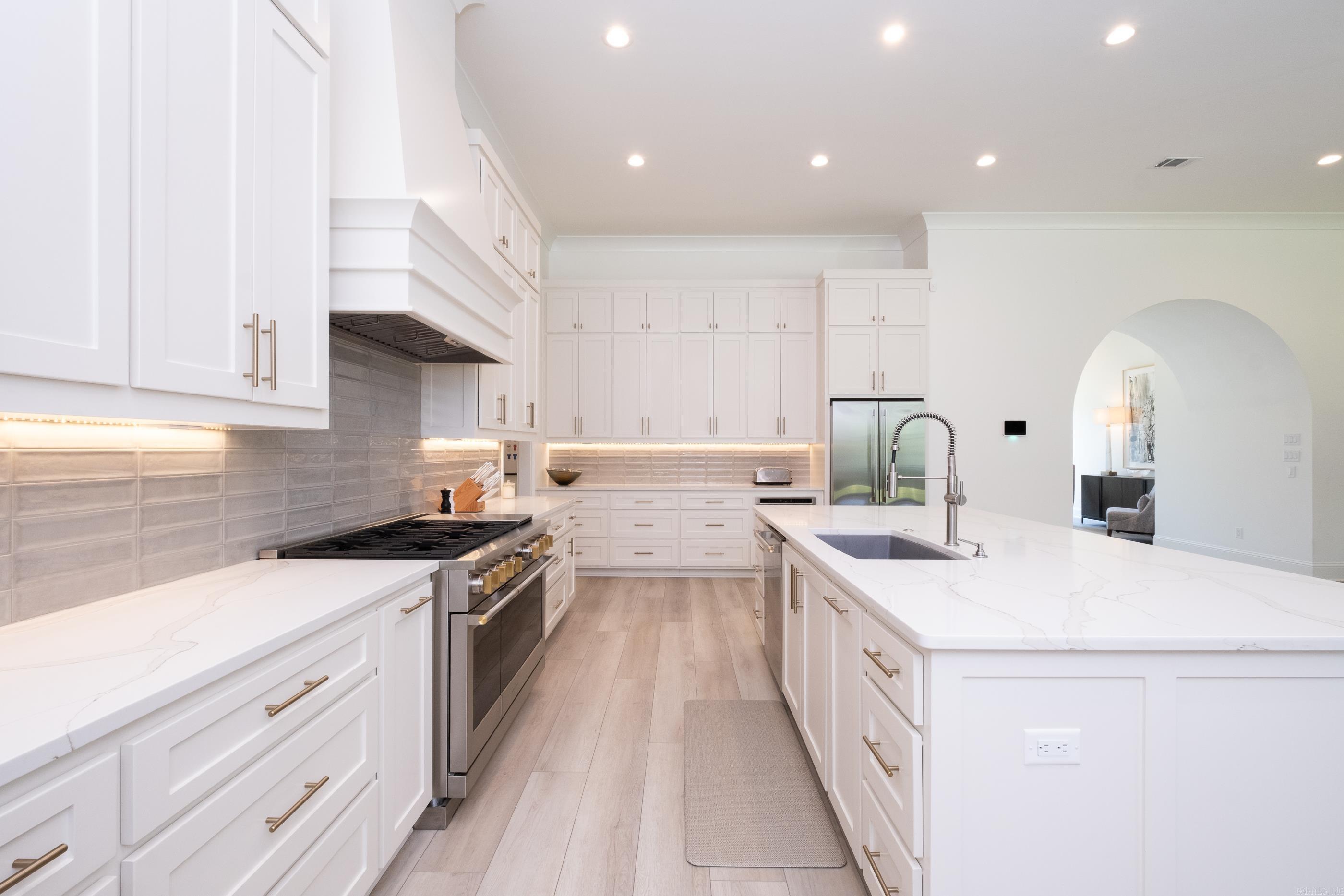 CHENAL VALLEY "FALSTONE COURT" - Residential