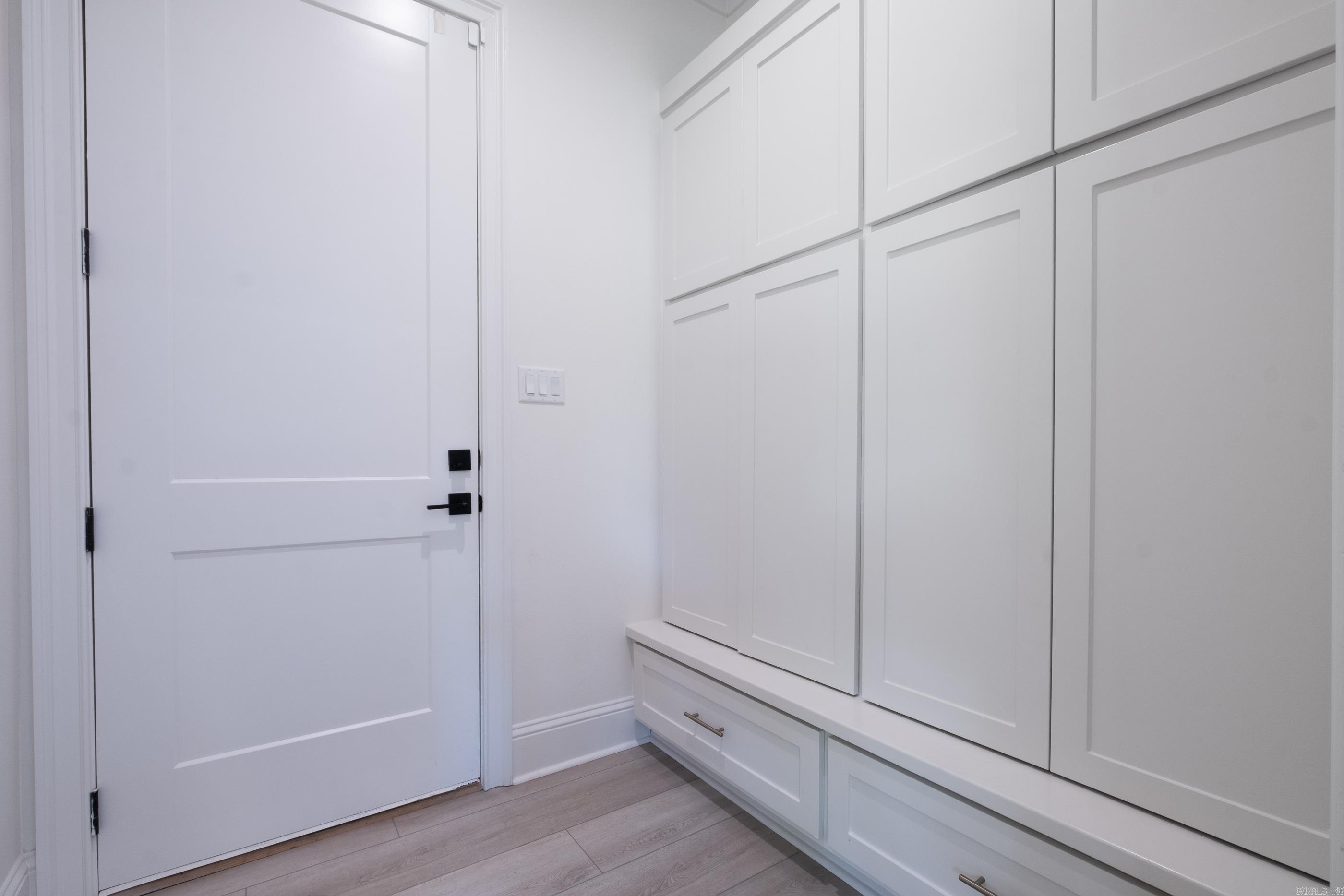 CHENAL VALLEY "FALSTONE COURT" - Residential