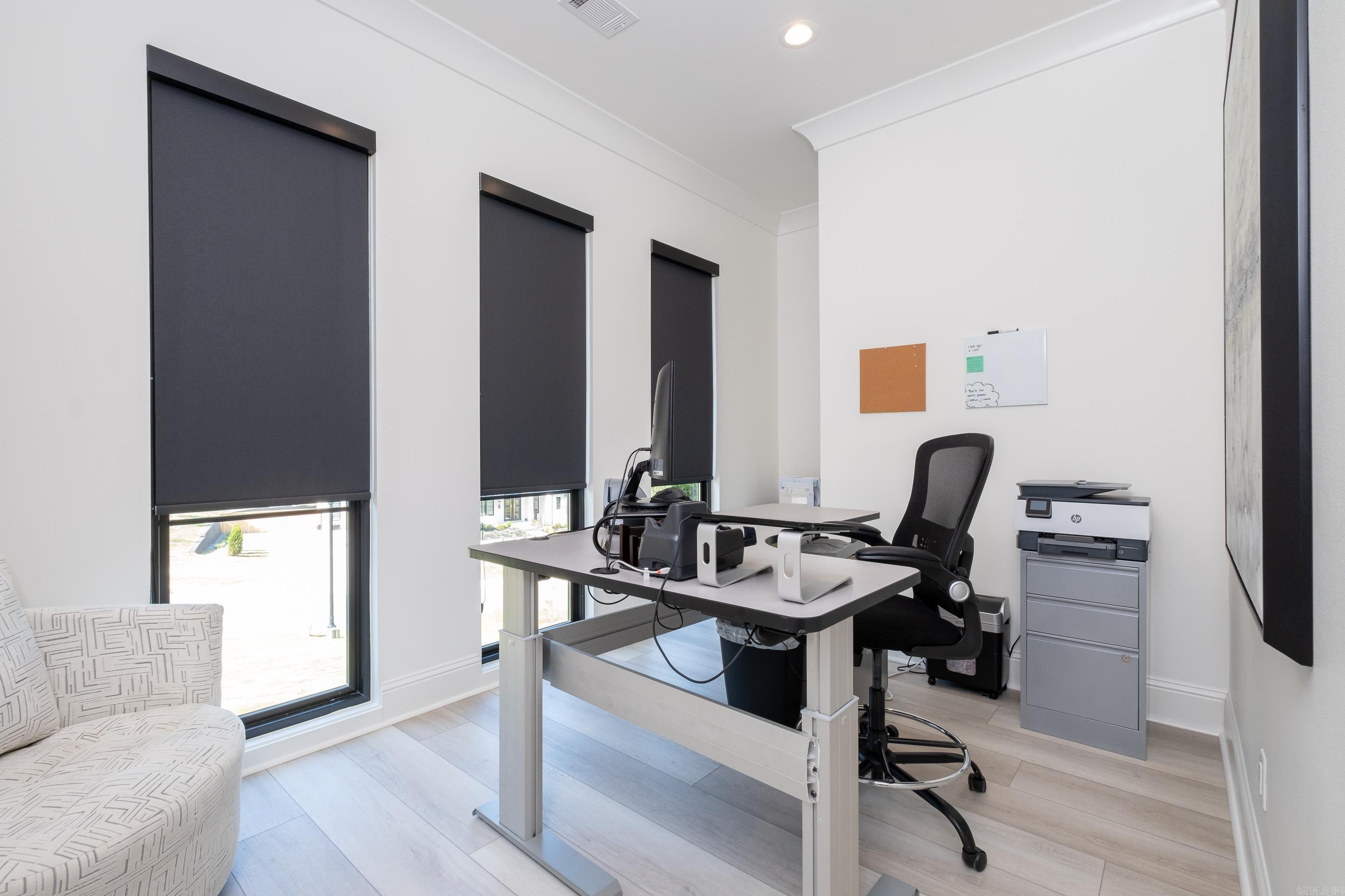 CHENAL VALLEY "FALSTONE COURT" - Residential