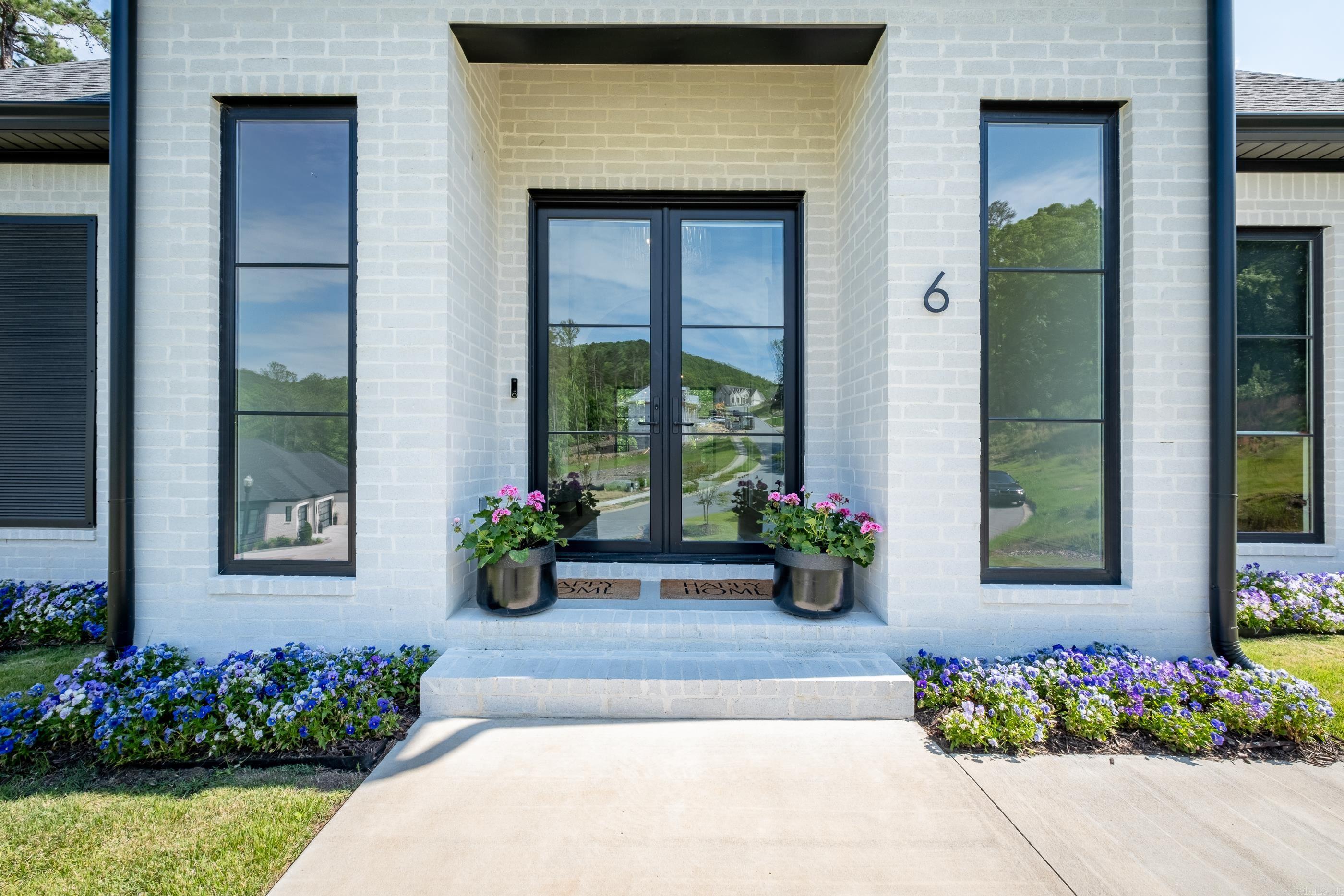 CHENAL VALLEY "FALSTONE COURT" - Residential