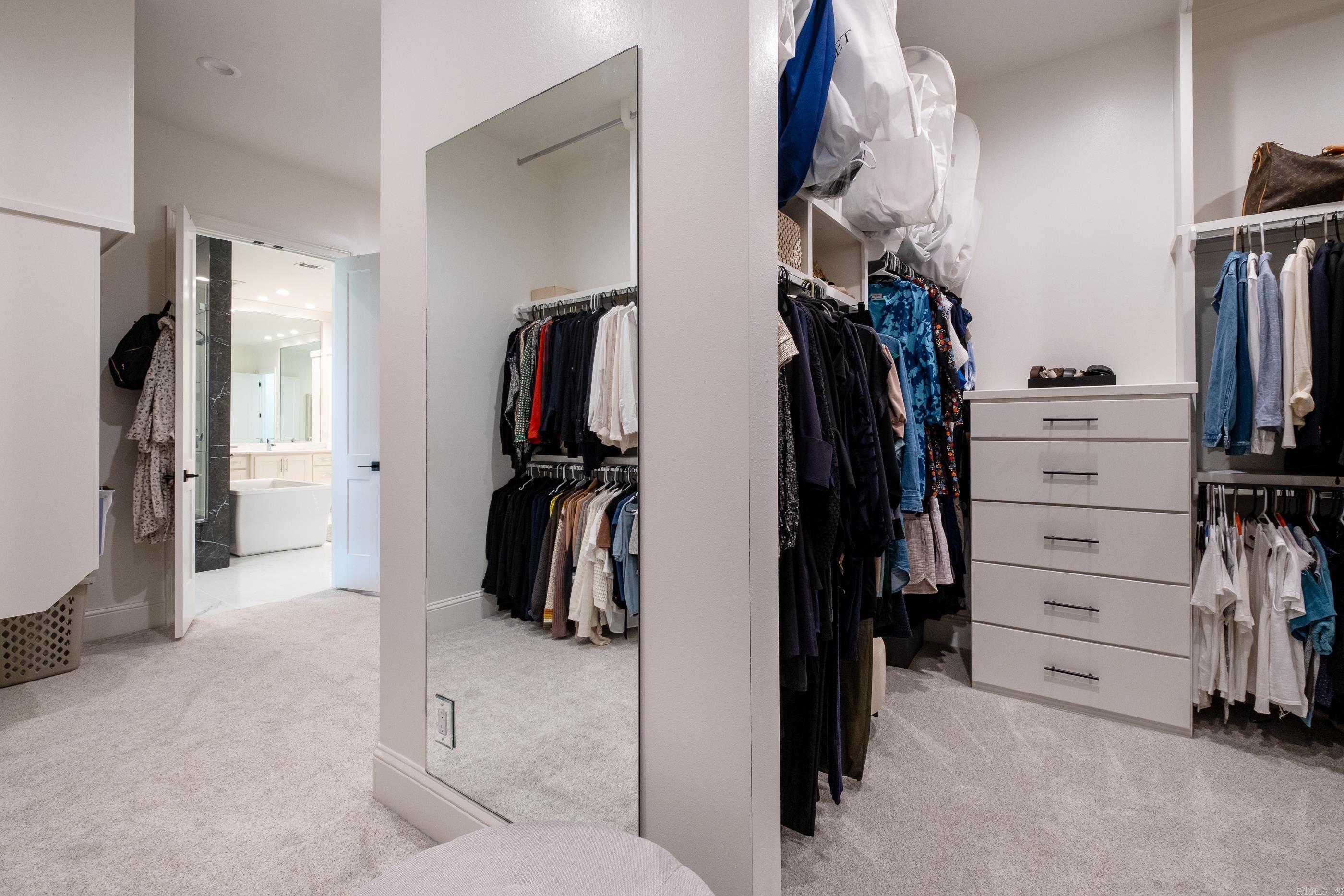 CHENAL VALLEY "FALSTONE COURT" - Residential