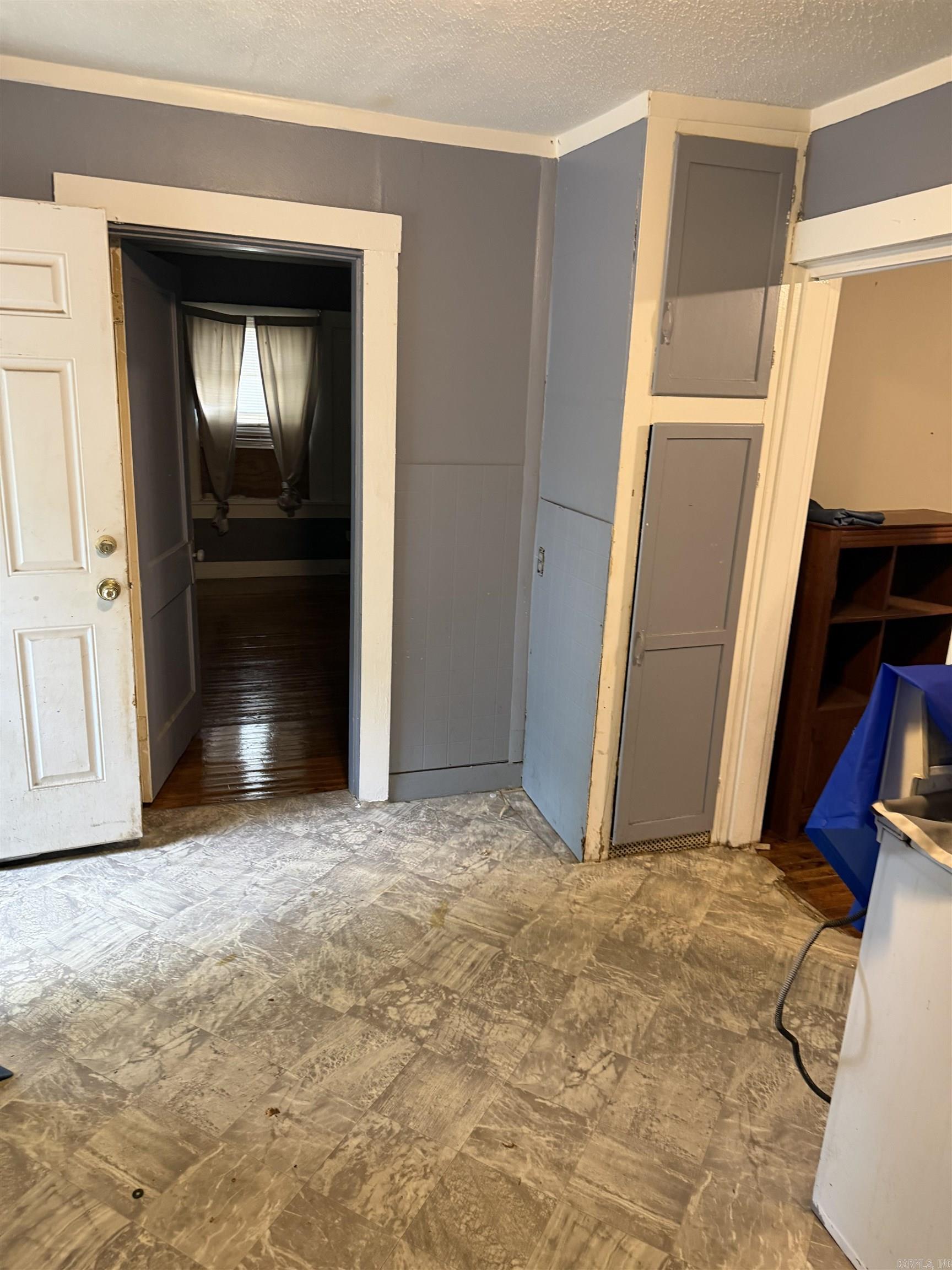 AUSTIN & TAYLOR ADDITION - Residential