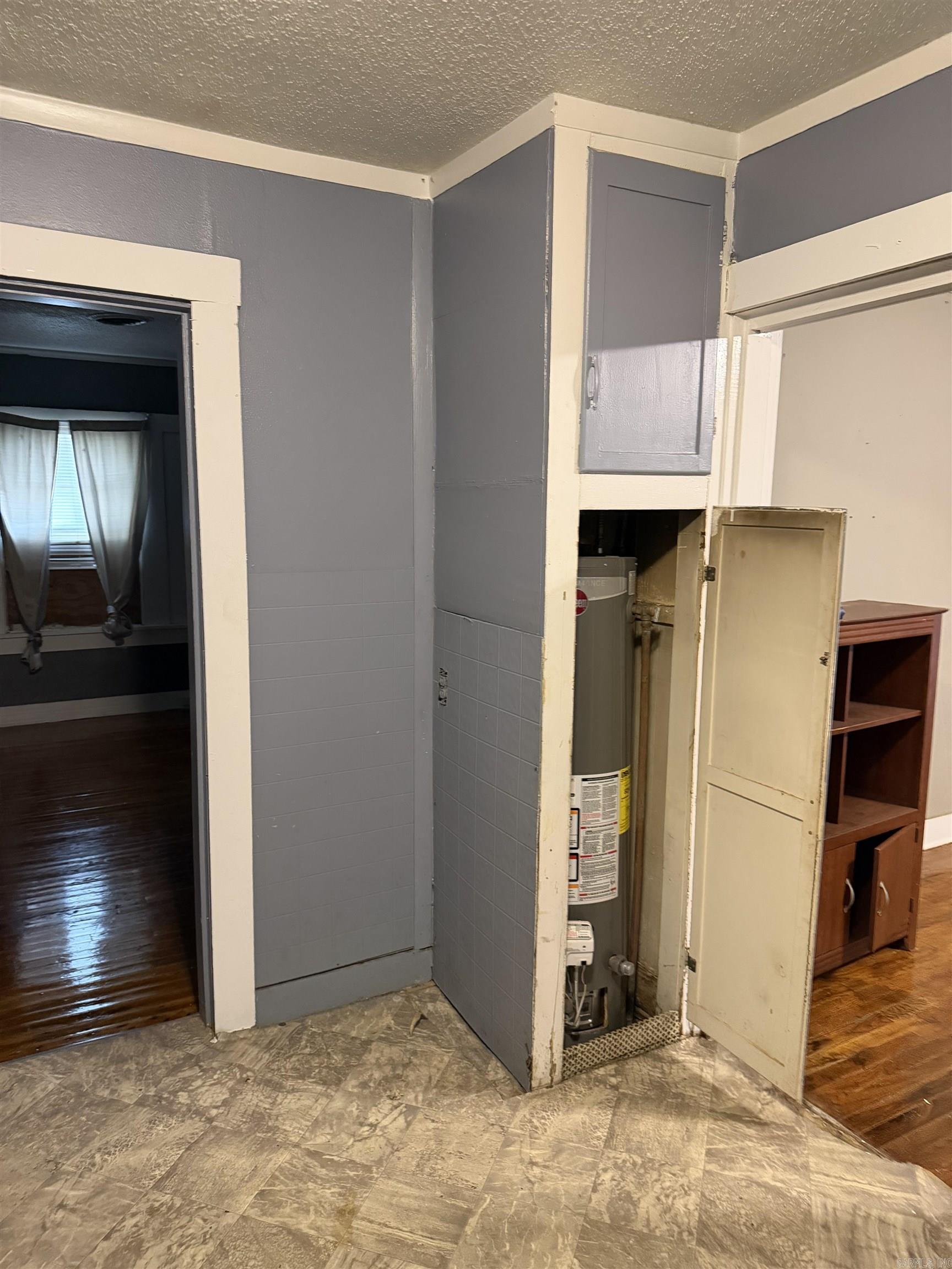 AUSTIN & TAYLOR ADDITION - Residential
