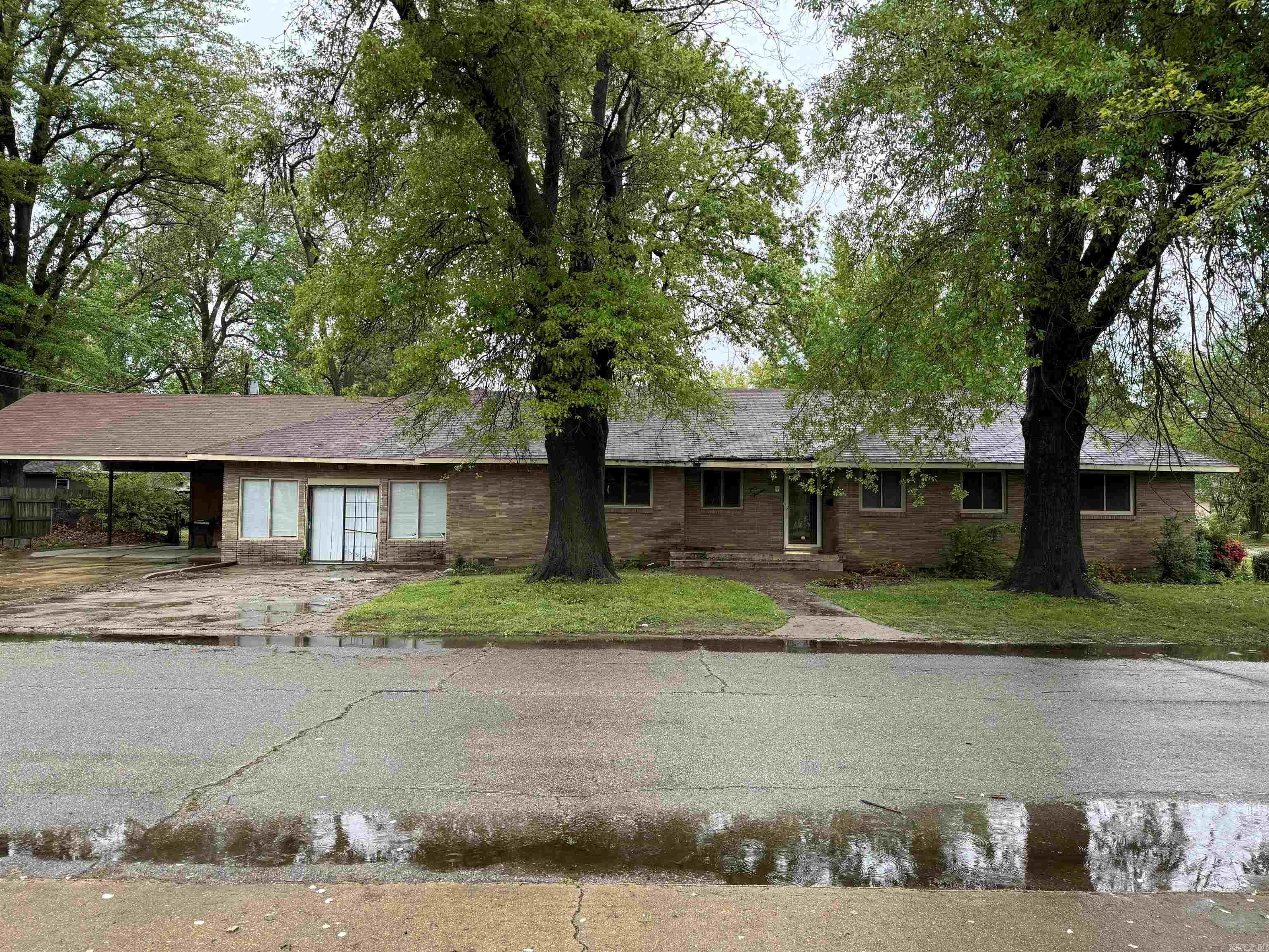 Country Club Area - Residential