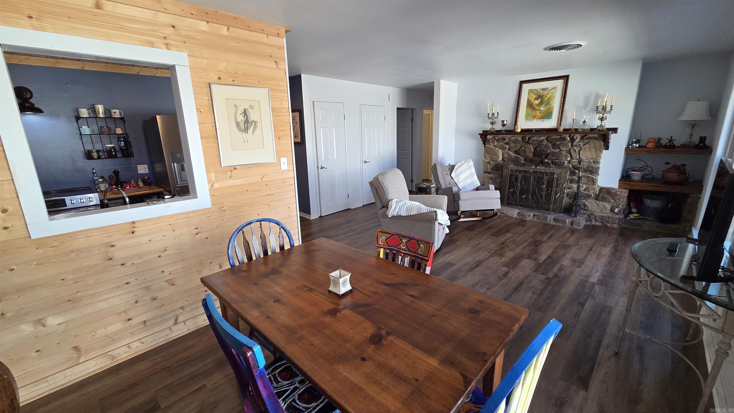 Lakewood Hills Condo - Residential