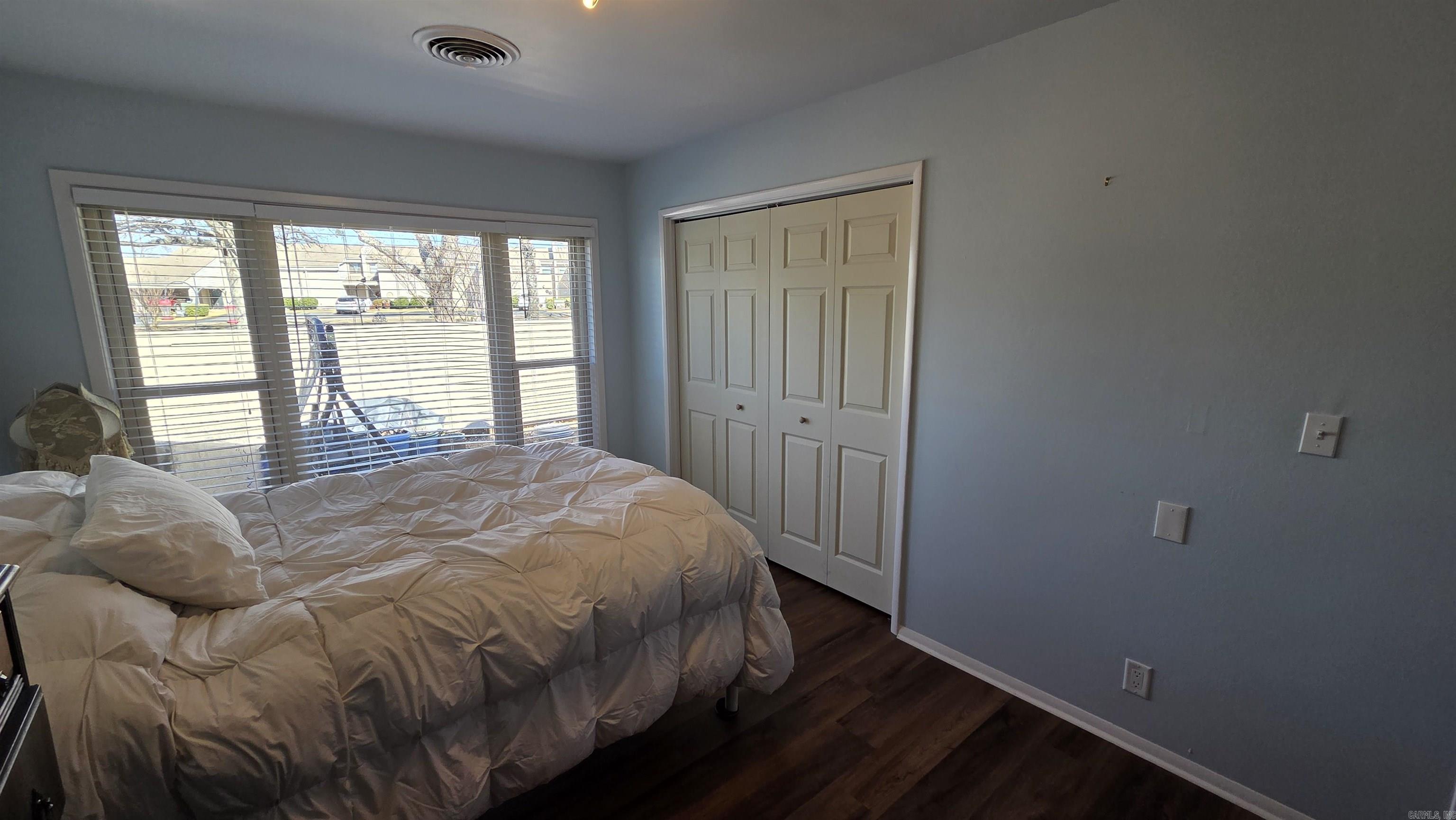 Lakewood Hills Condo - Residential