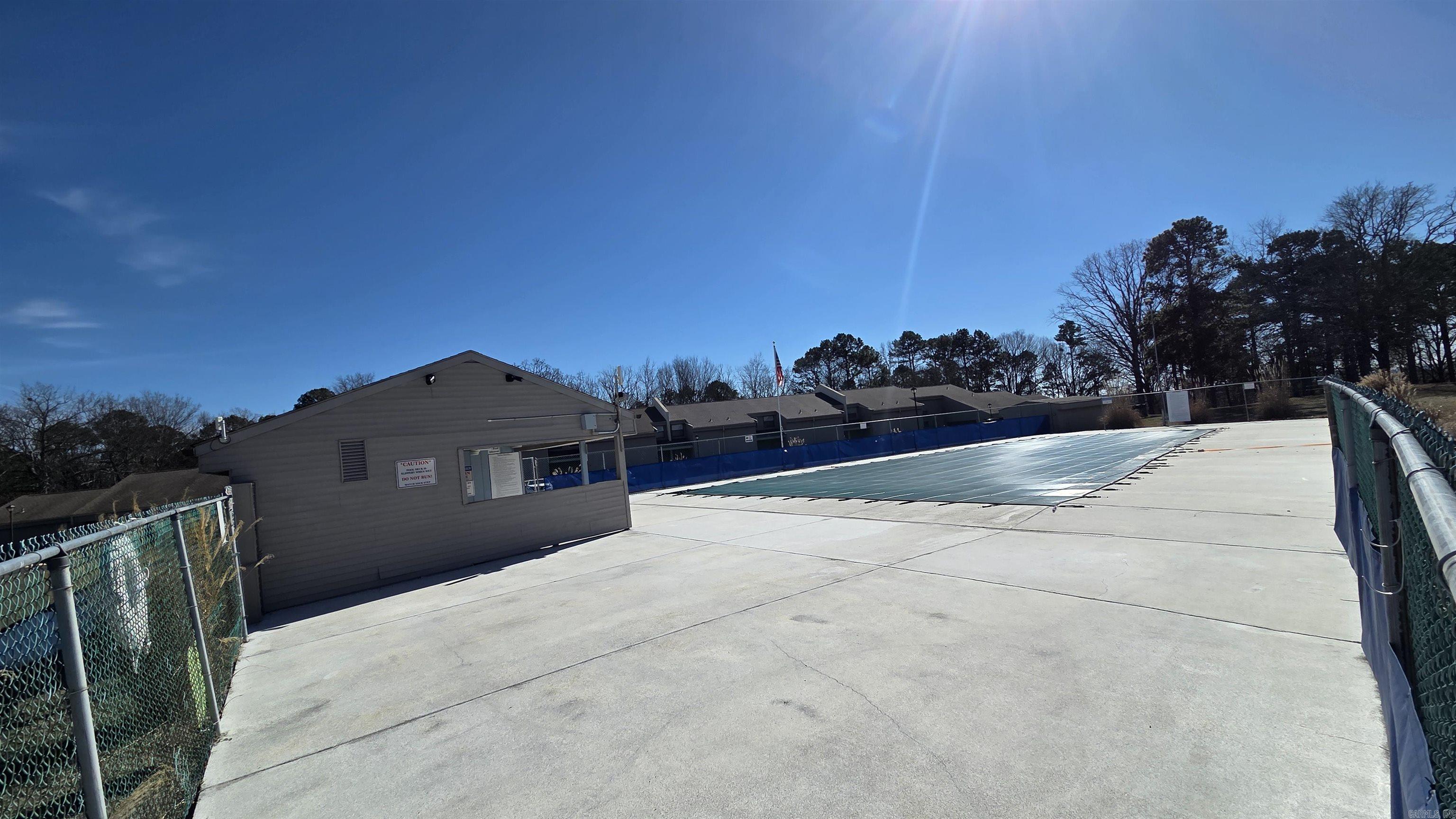 Lakewood Hills Condo - Residential